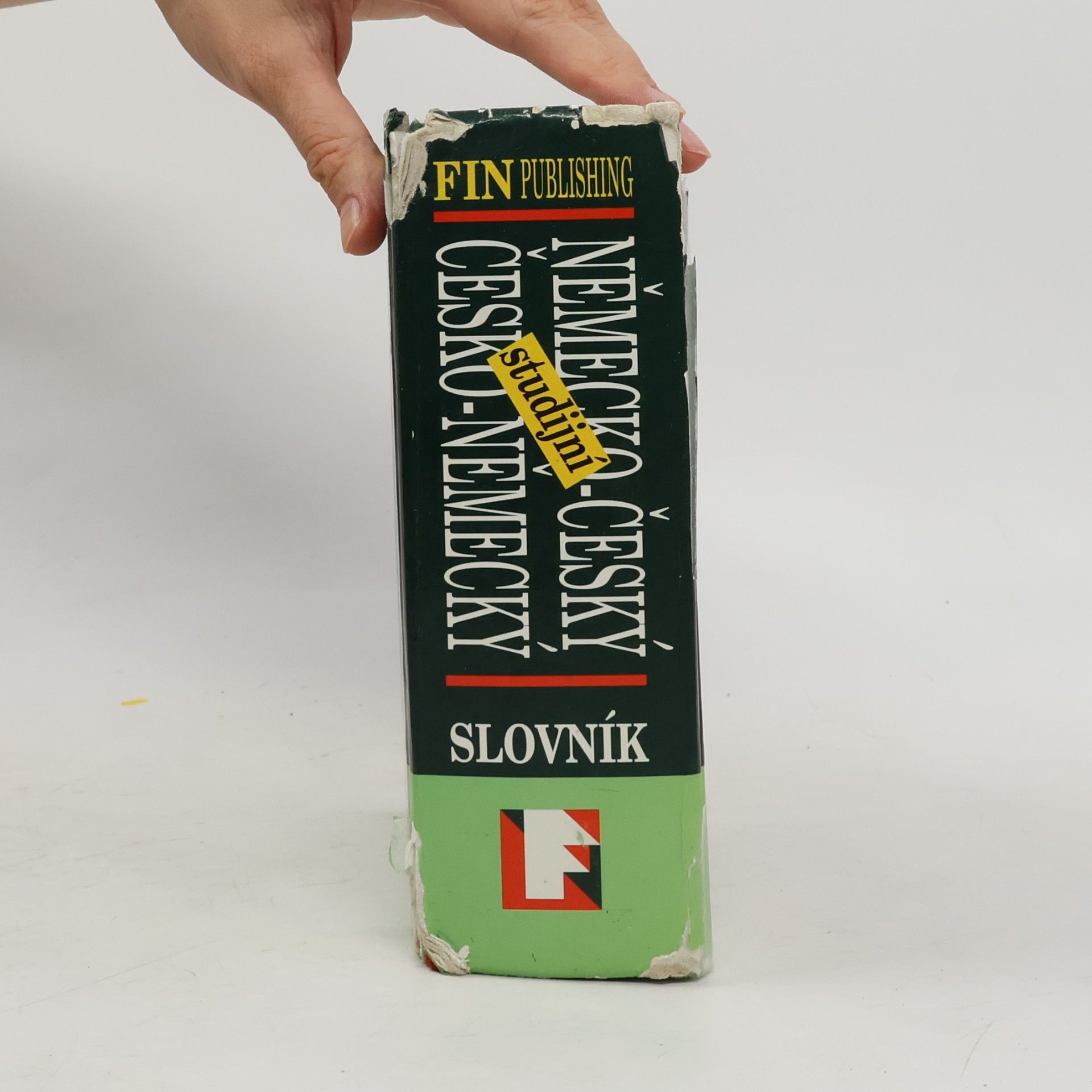 Autorenkollektiv Německo-český, česko-německý studijní slovník