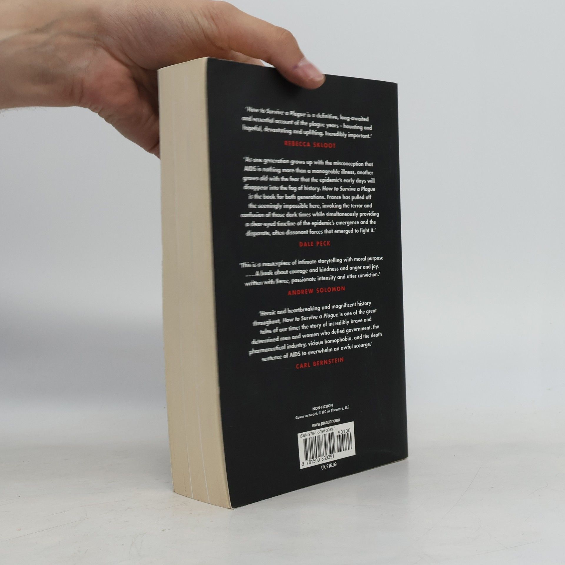 Francesca Gould How to Survive a Plague