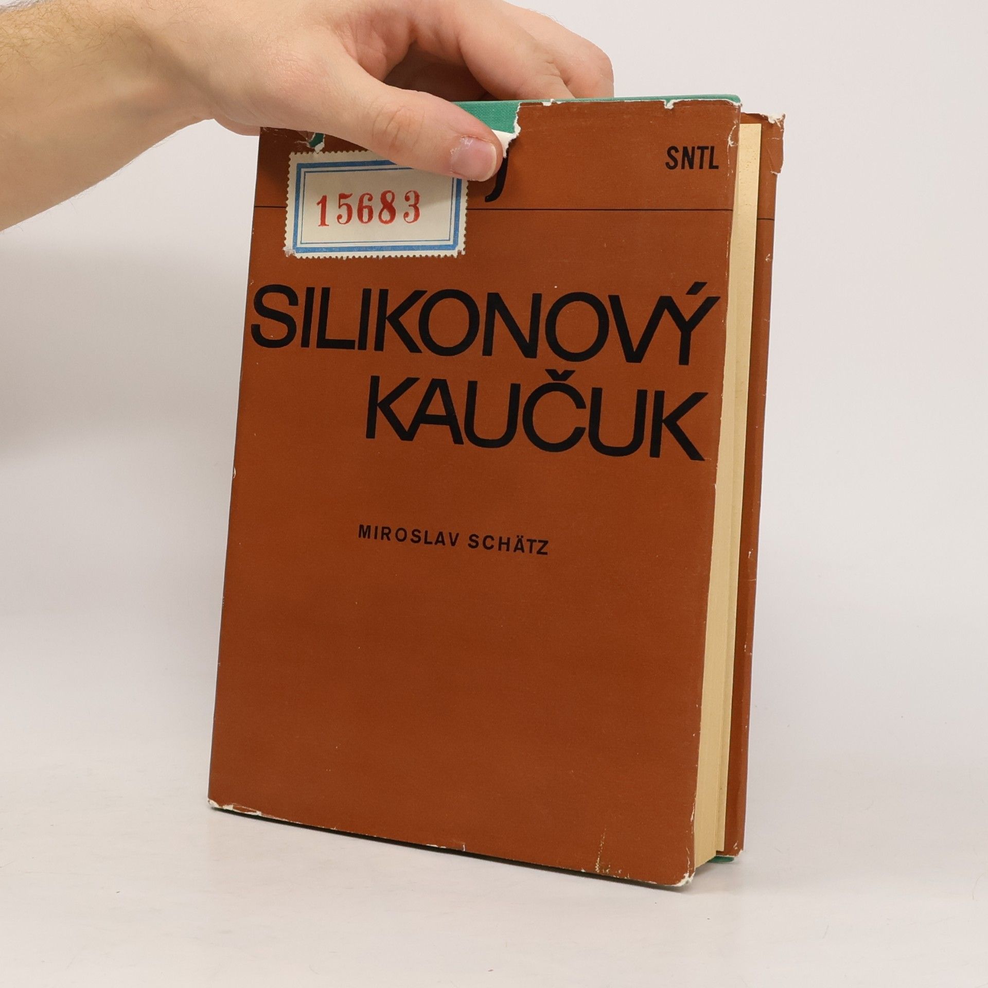 Miroslav Schätz Silikonový kaučuk
