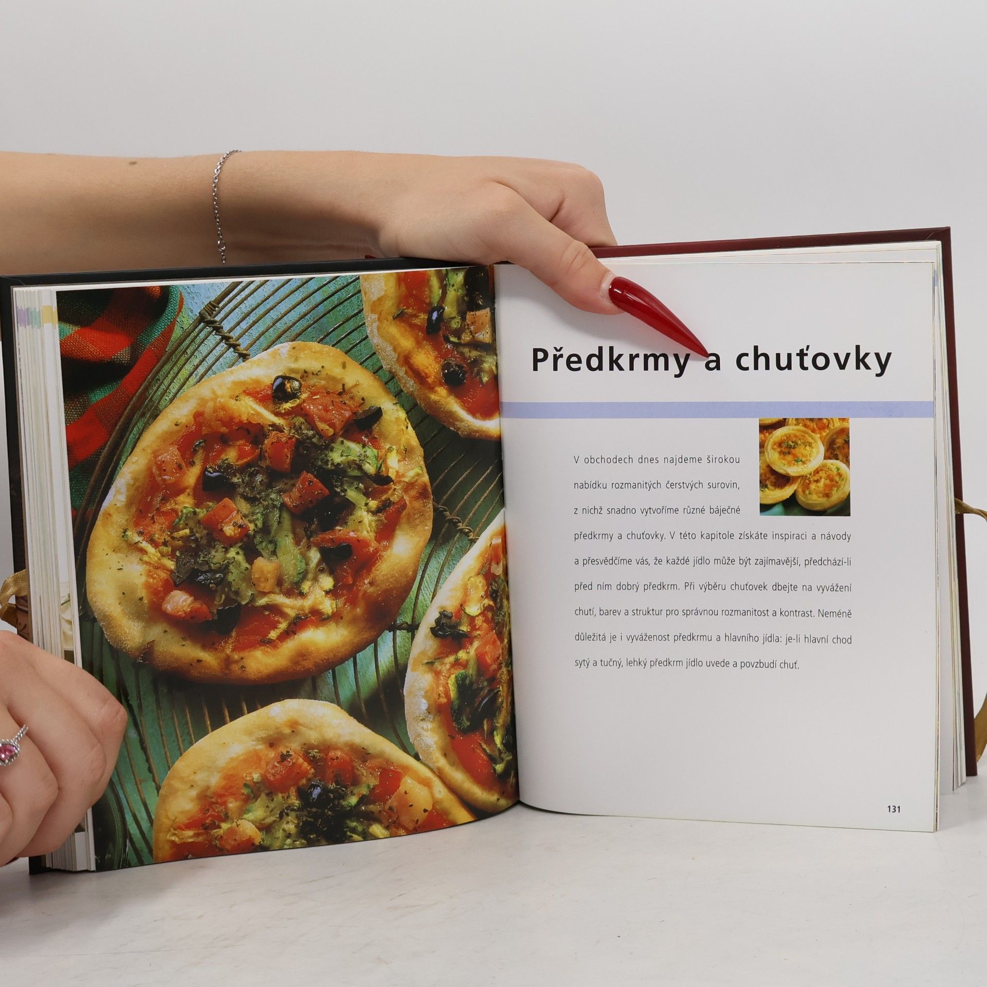 Autorenkollektiv Pečení Jednoduché recepty pro každého