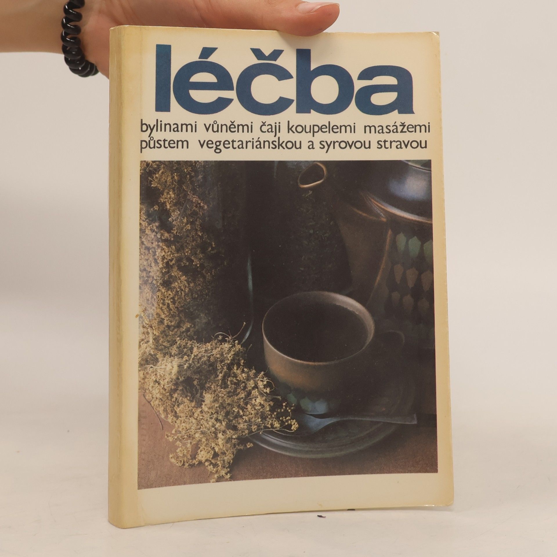 Various authors Léčba přírodními prostředky