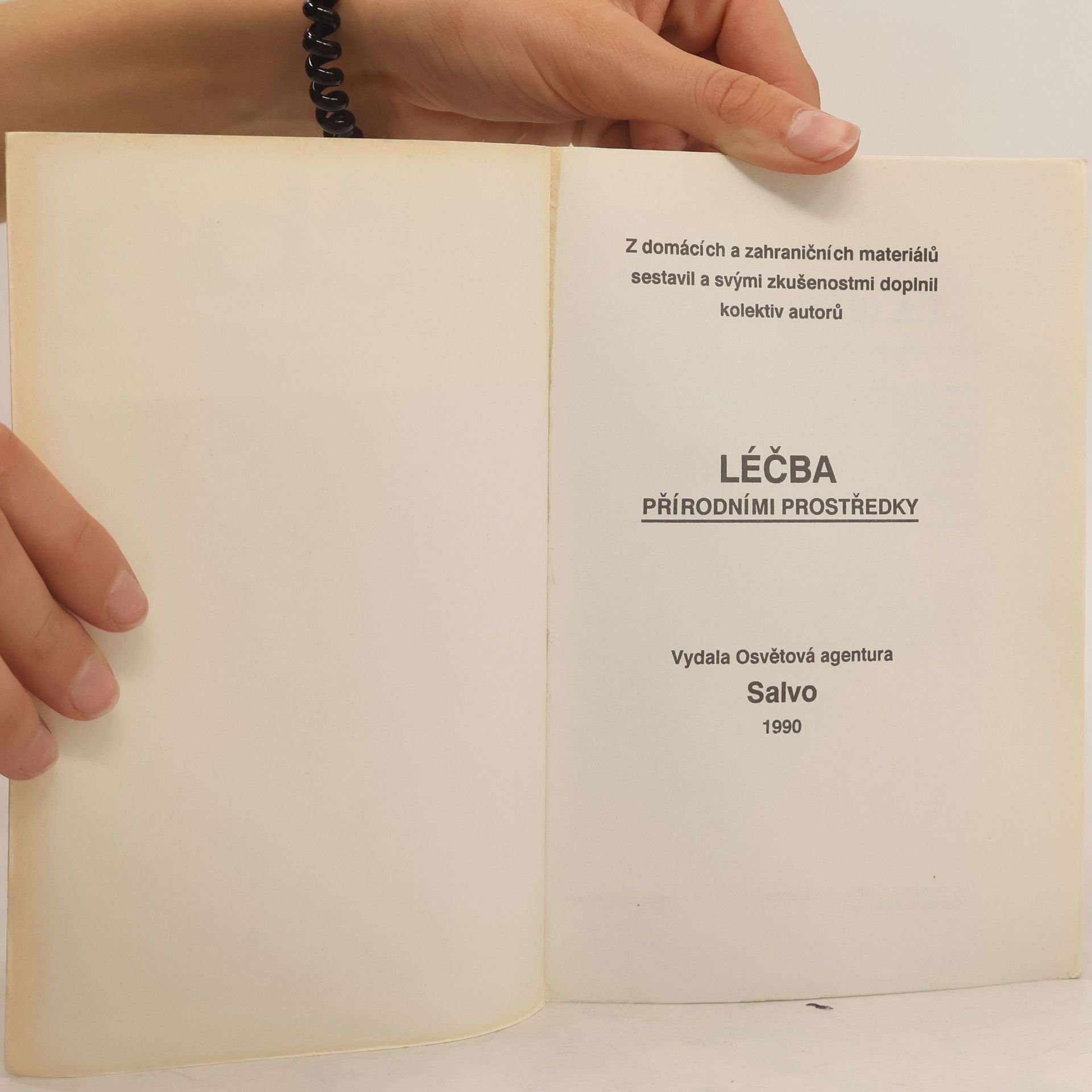 Various authors Léčba přírodními prostředky