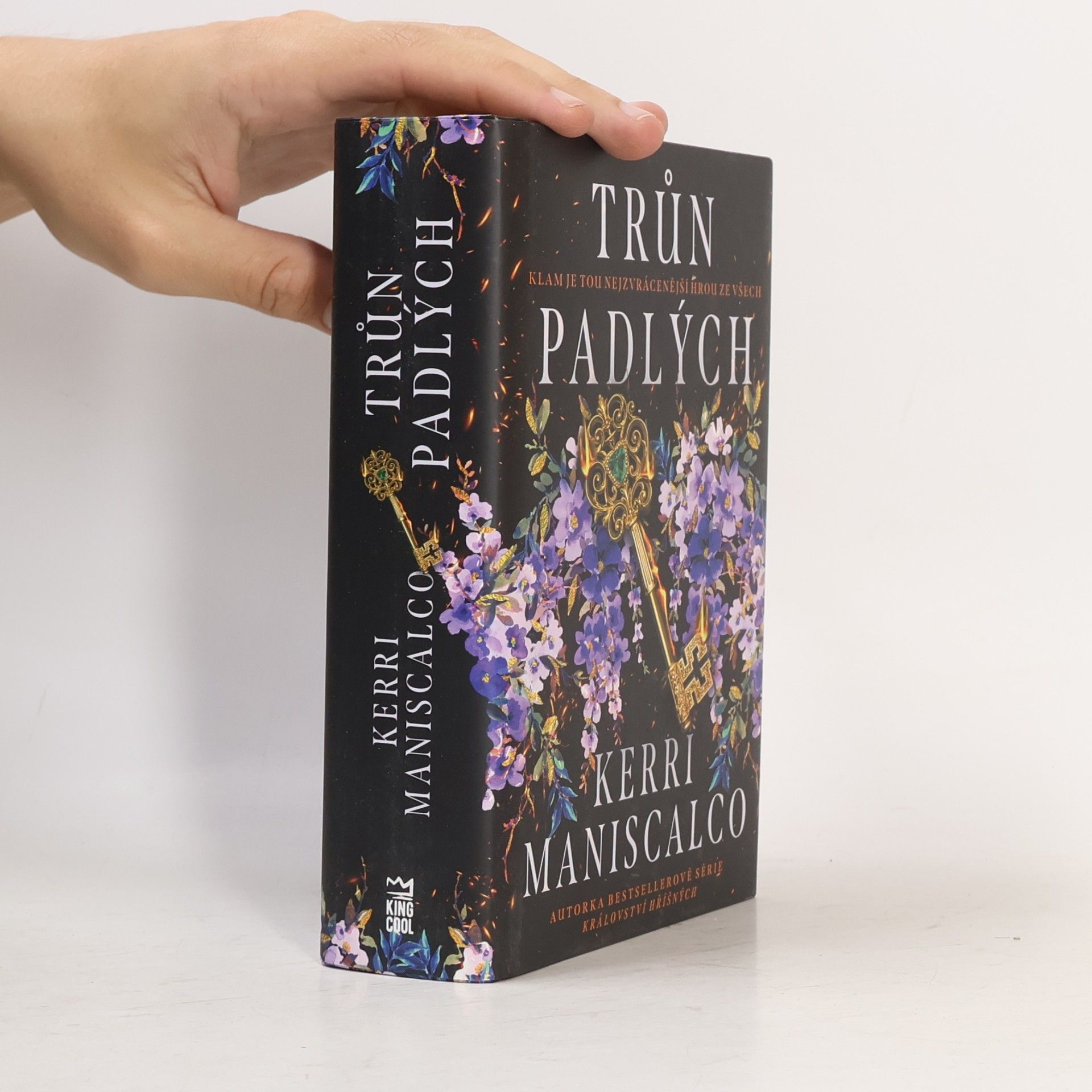 Kerri Maniscalco Trůn padlých. Princové hříchů 1