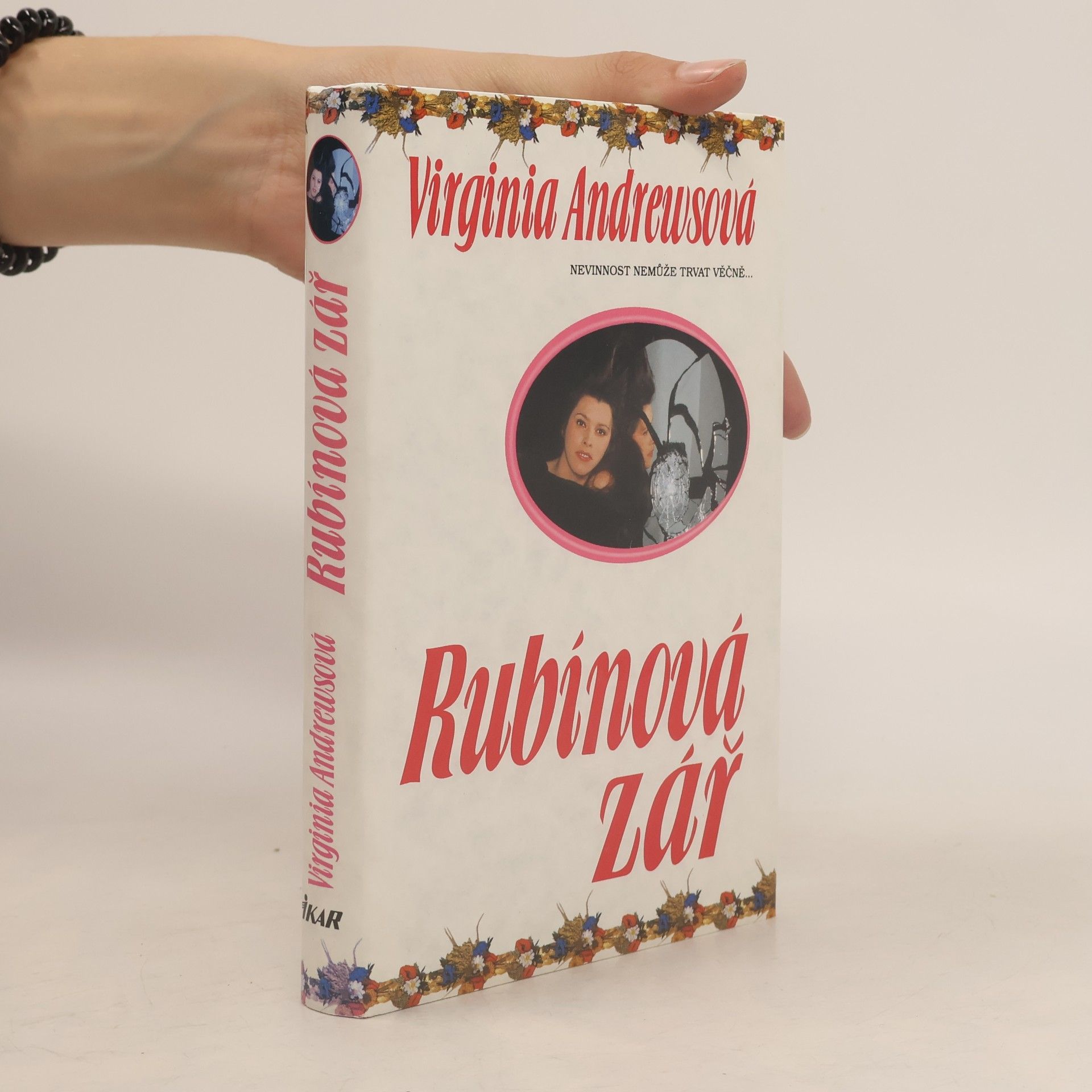 V. C. Andrews Rubínová zář