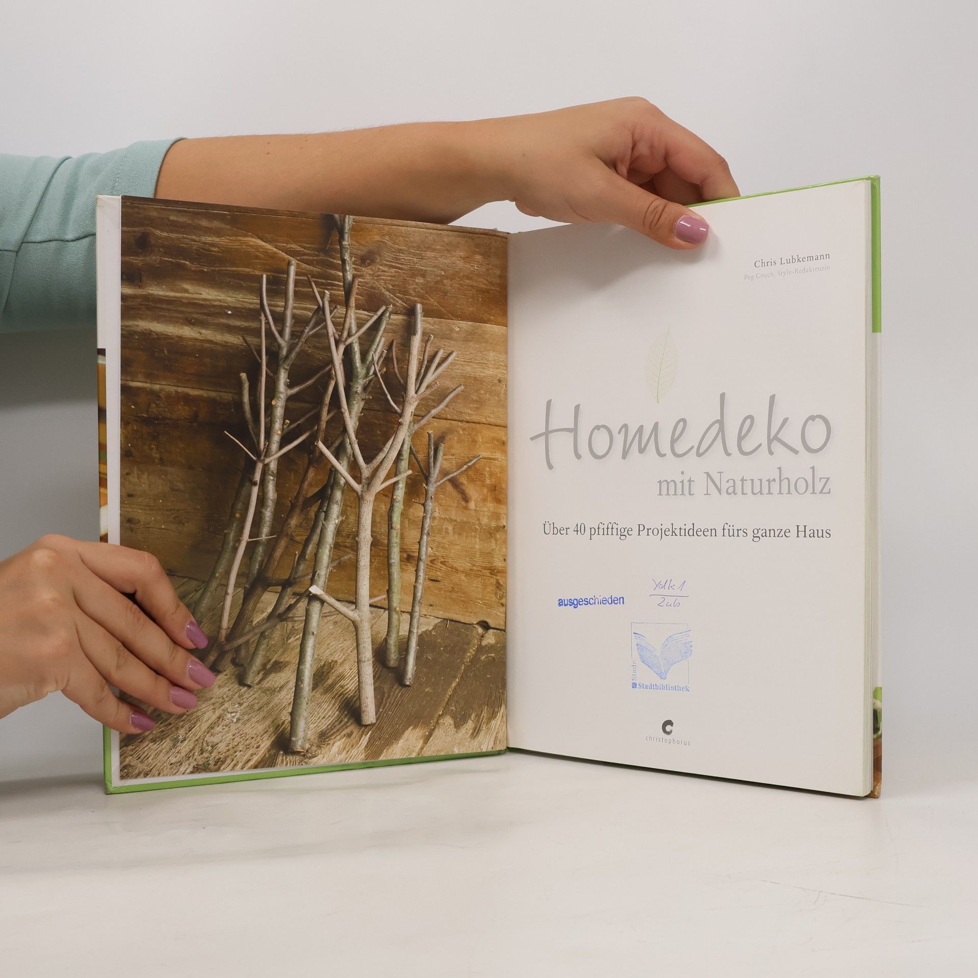 Chris Lubkemann Homedeko mit Naturholz