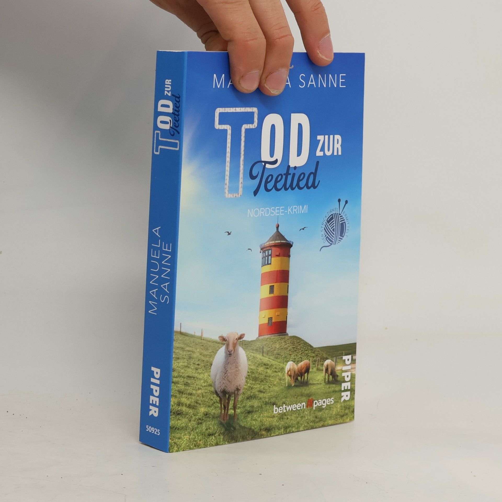 Manuela Sanne Maschen, Mord und Meer - 2: Tod zur Teetied