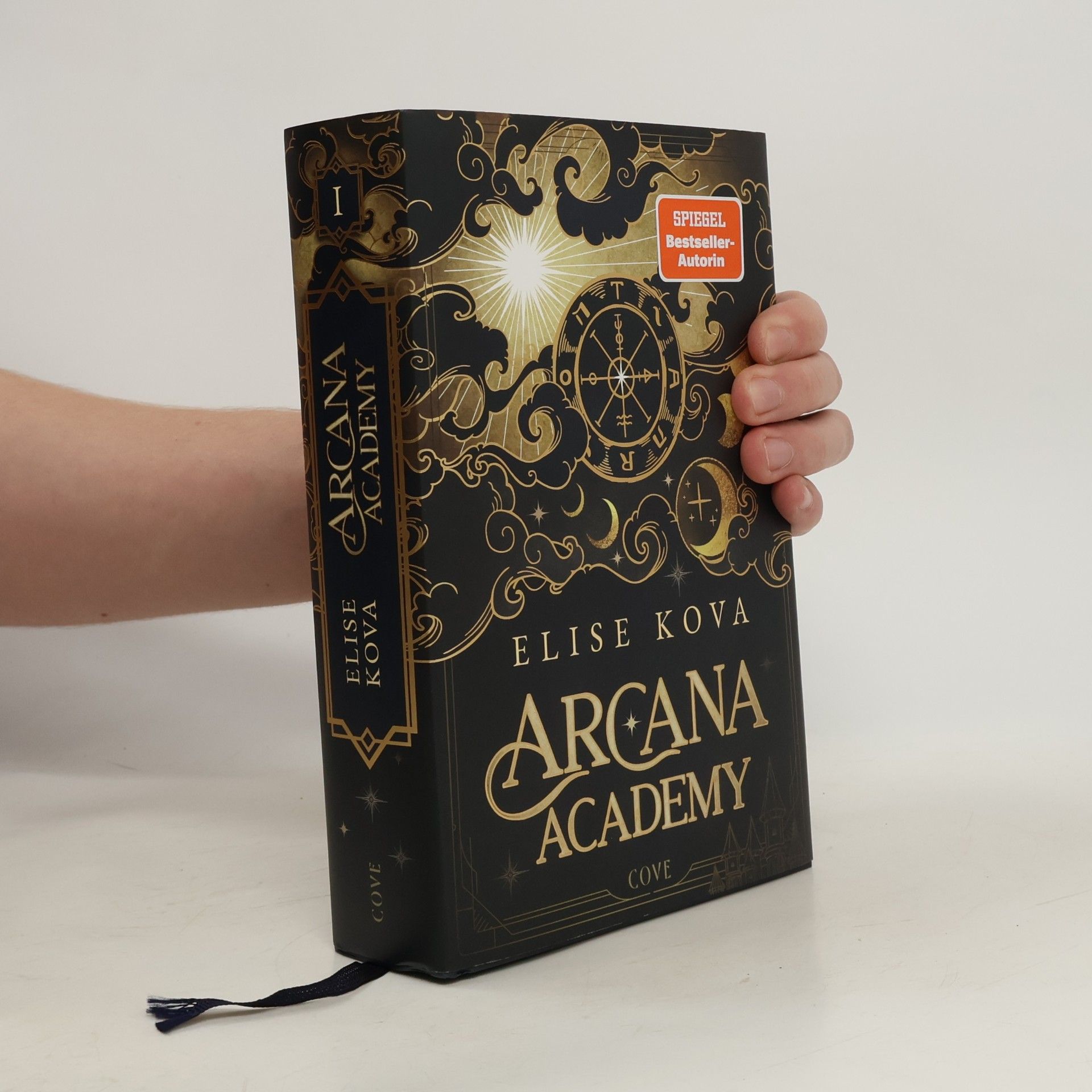 Elise Kova Arcana Academy I.