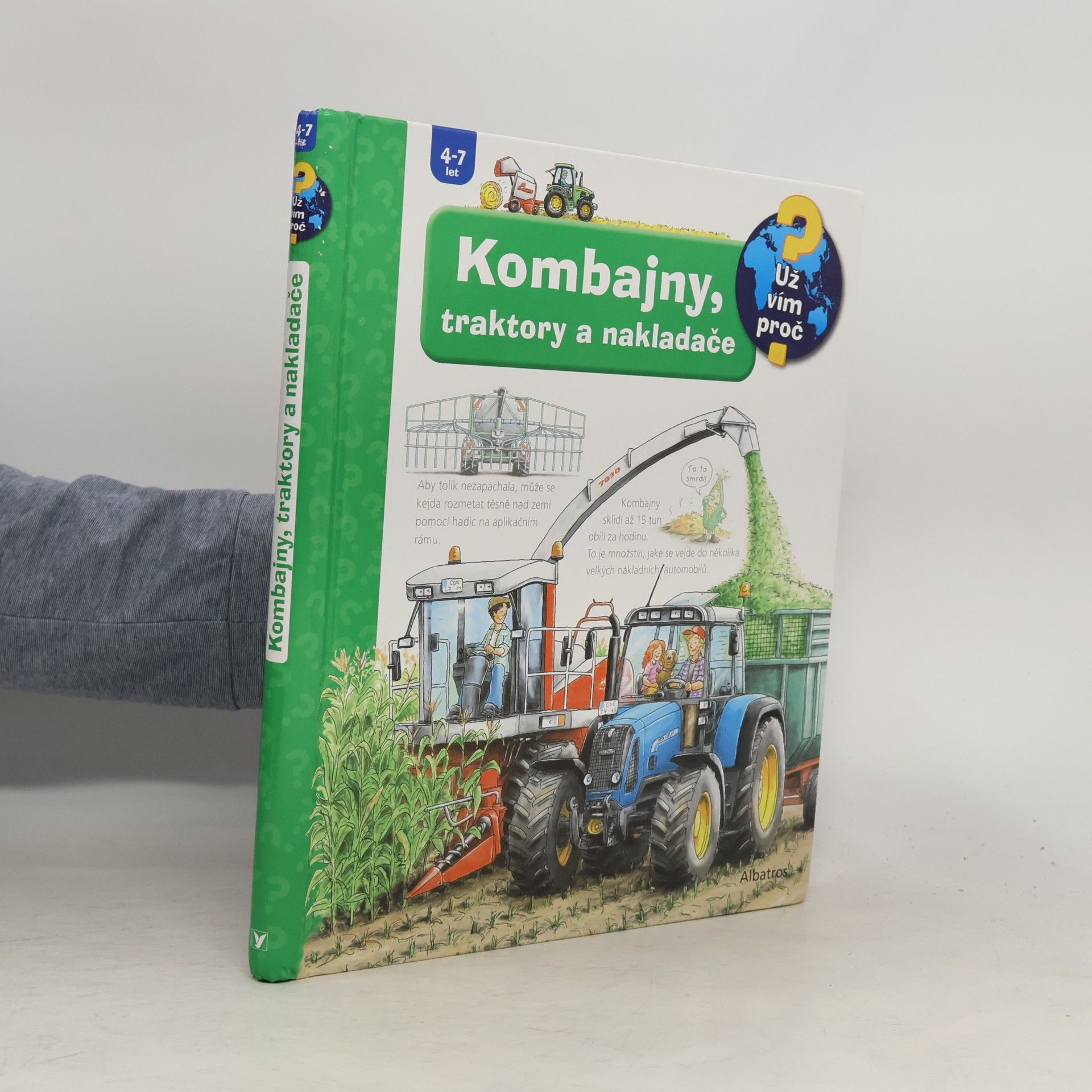 Kombajny, traktory a nakladače