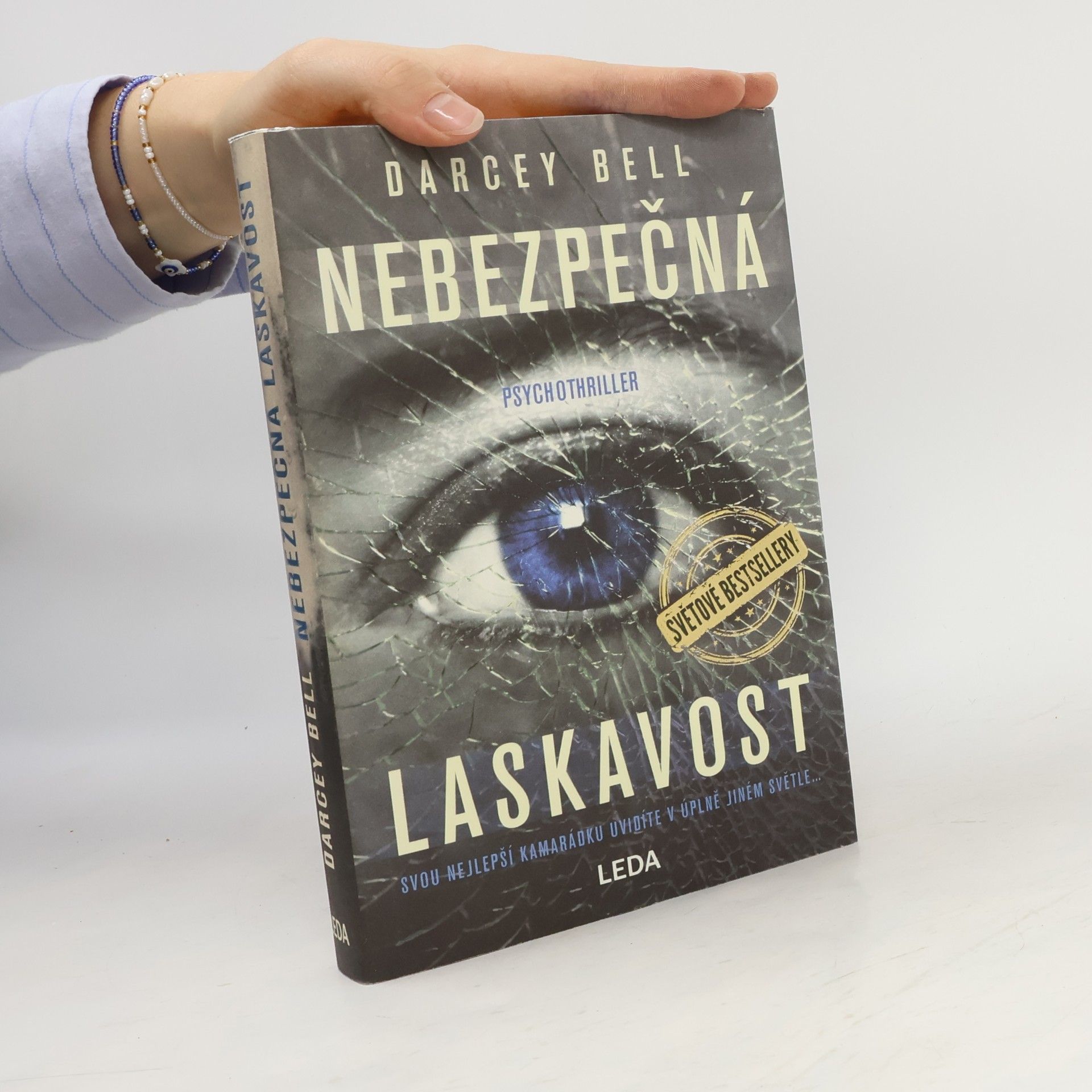 Darcey Bell Nebezpečná laskavost