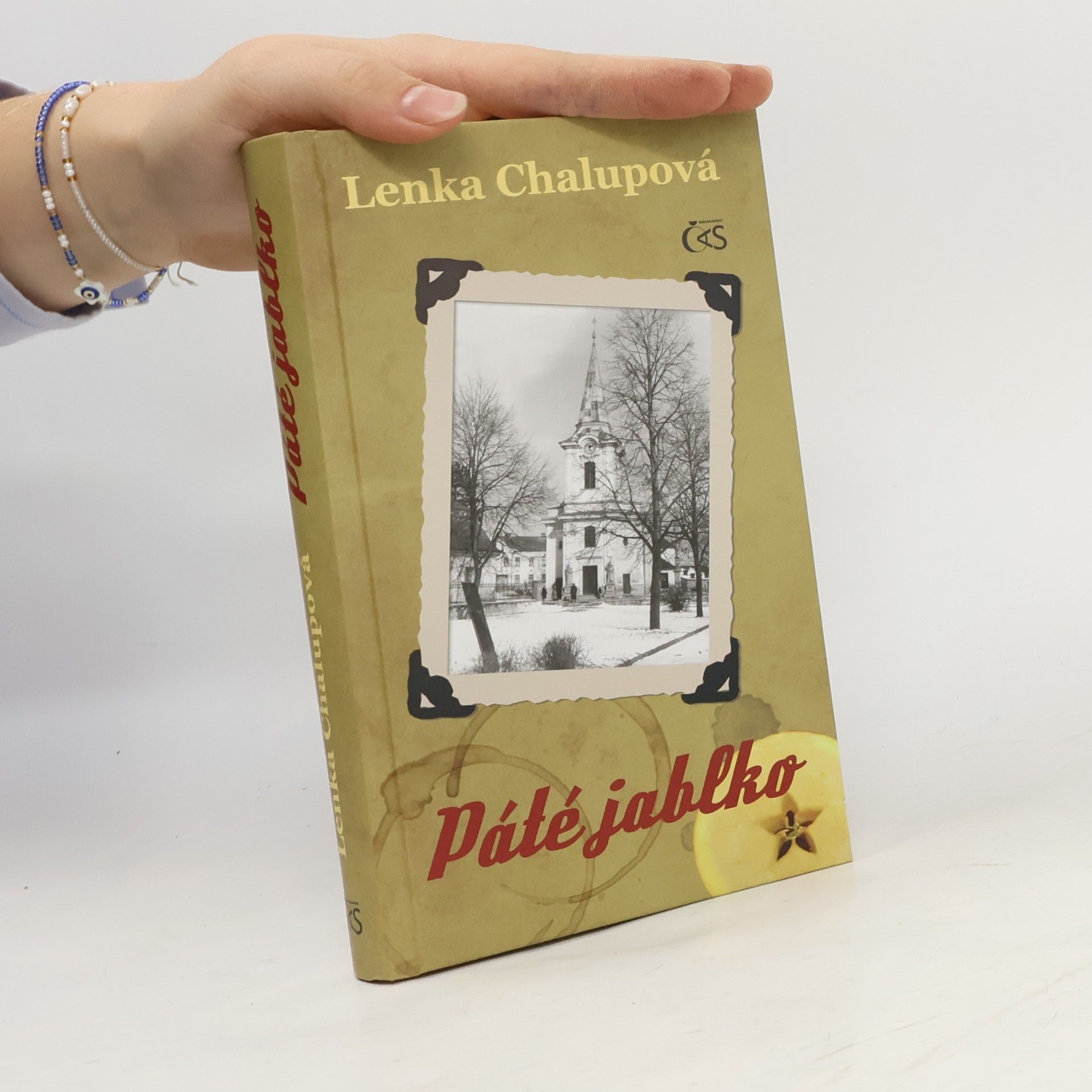 Lenka Chalupová Páté jablko