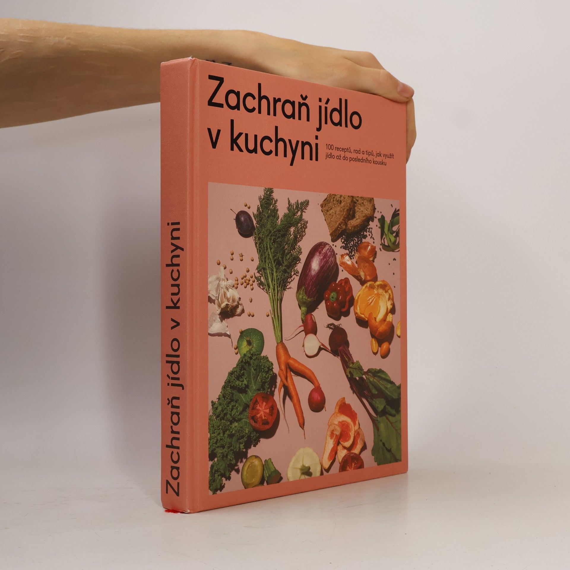 Adam Pešek Zachraň jídlo v kuchyni