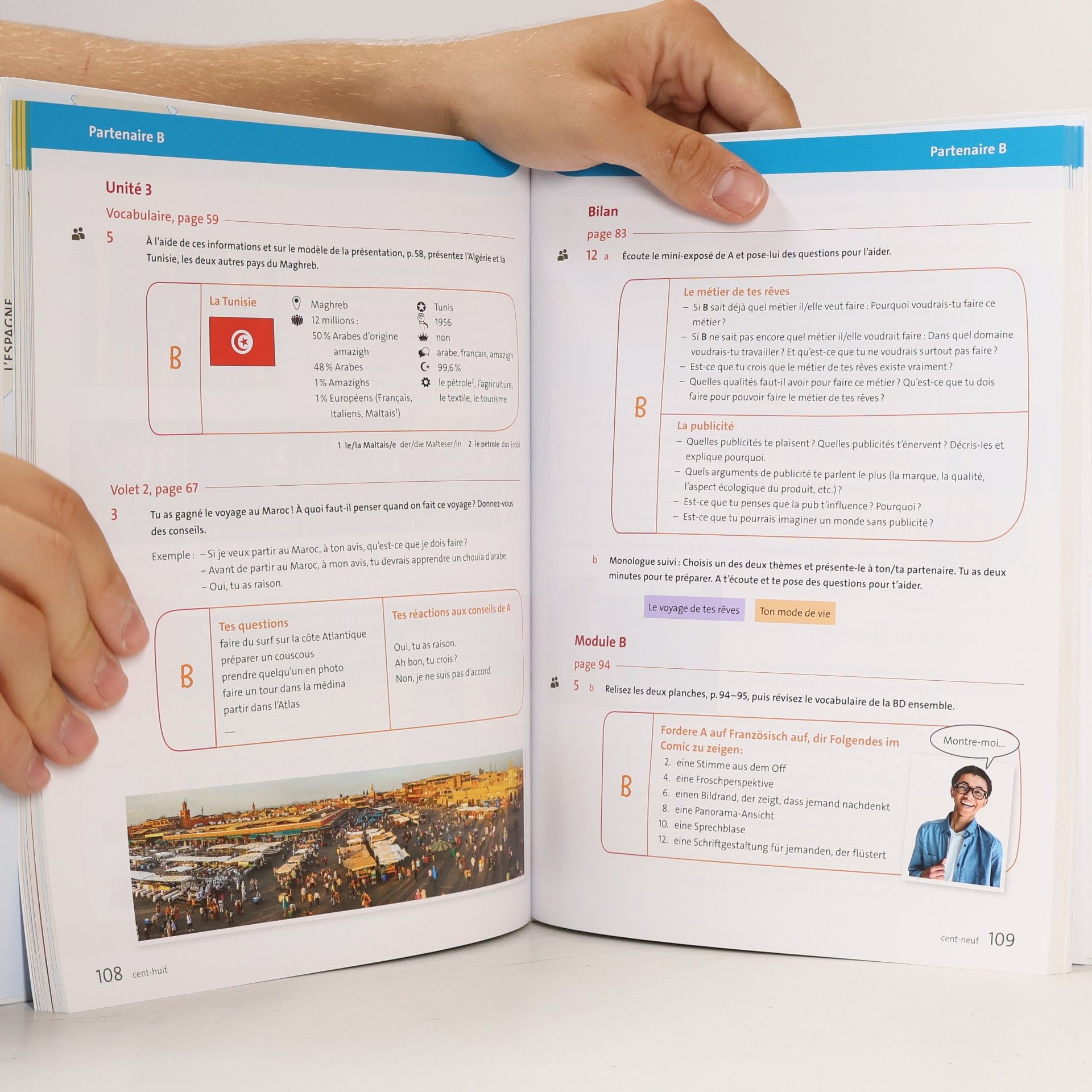 Autorenkollektiv À plus ! 1. und 2. Fremdsprache. Band 4 - Schülerbuch mit Audios und Videos
