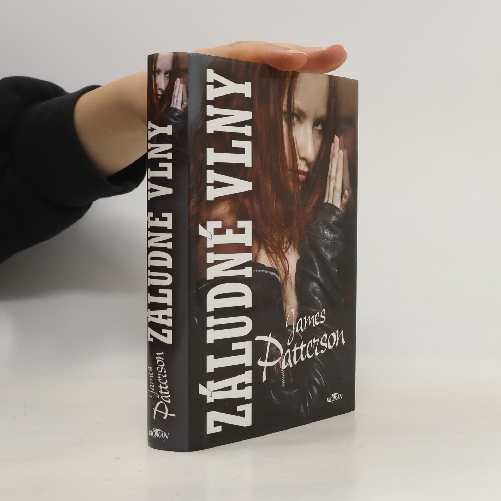 James Patterson Záludné vlny