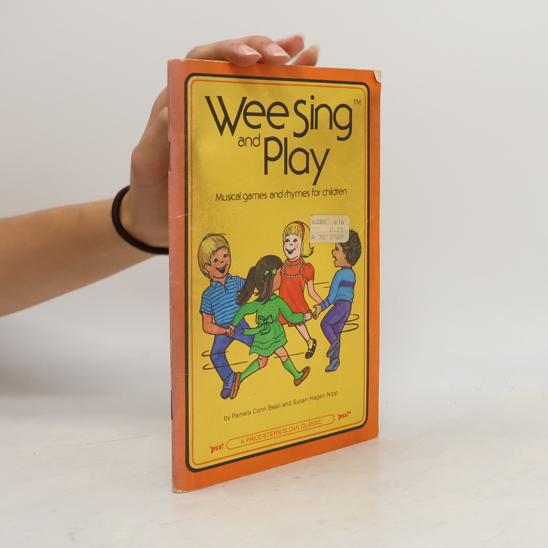Wee sing and play
