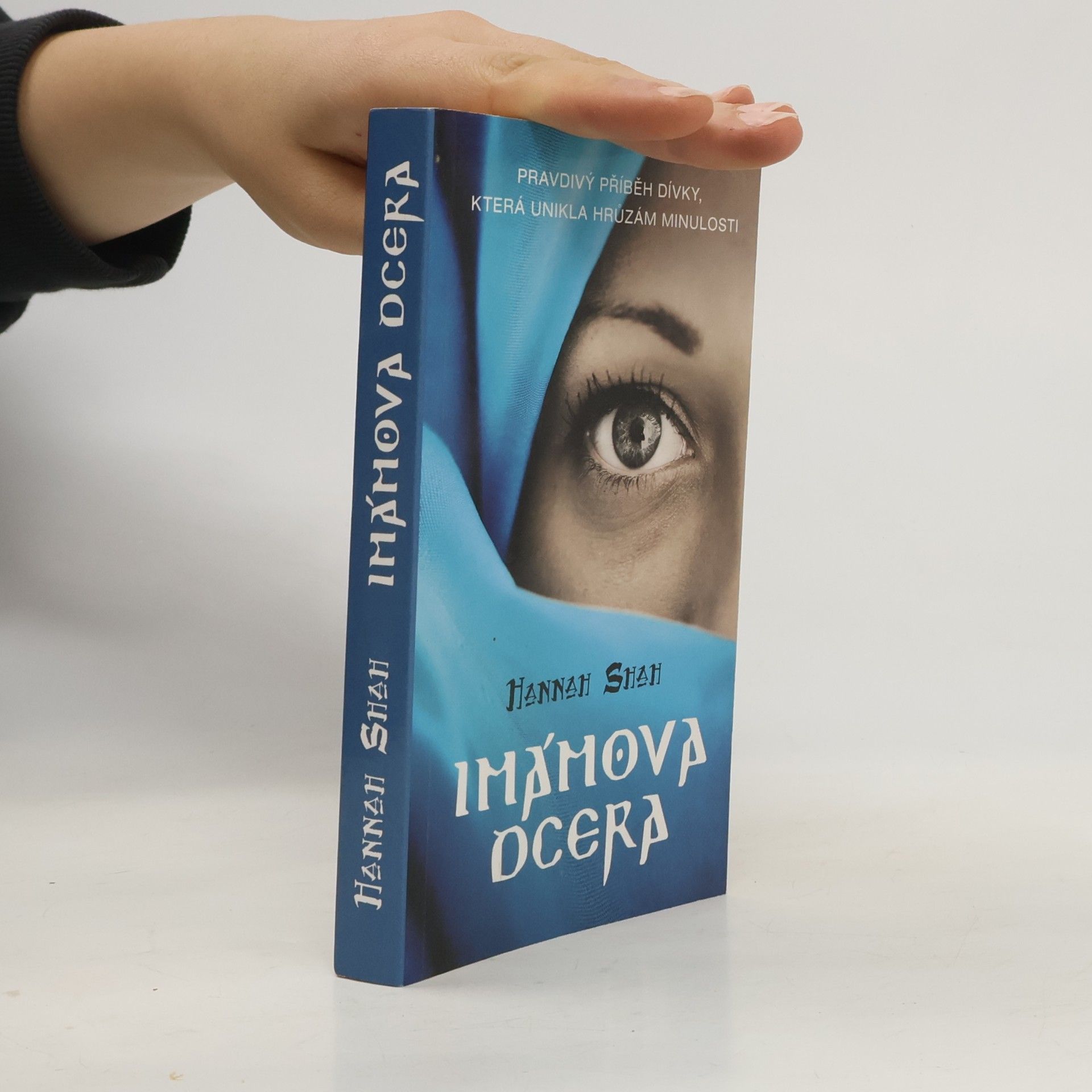 Hannah Shah Imámova dcera