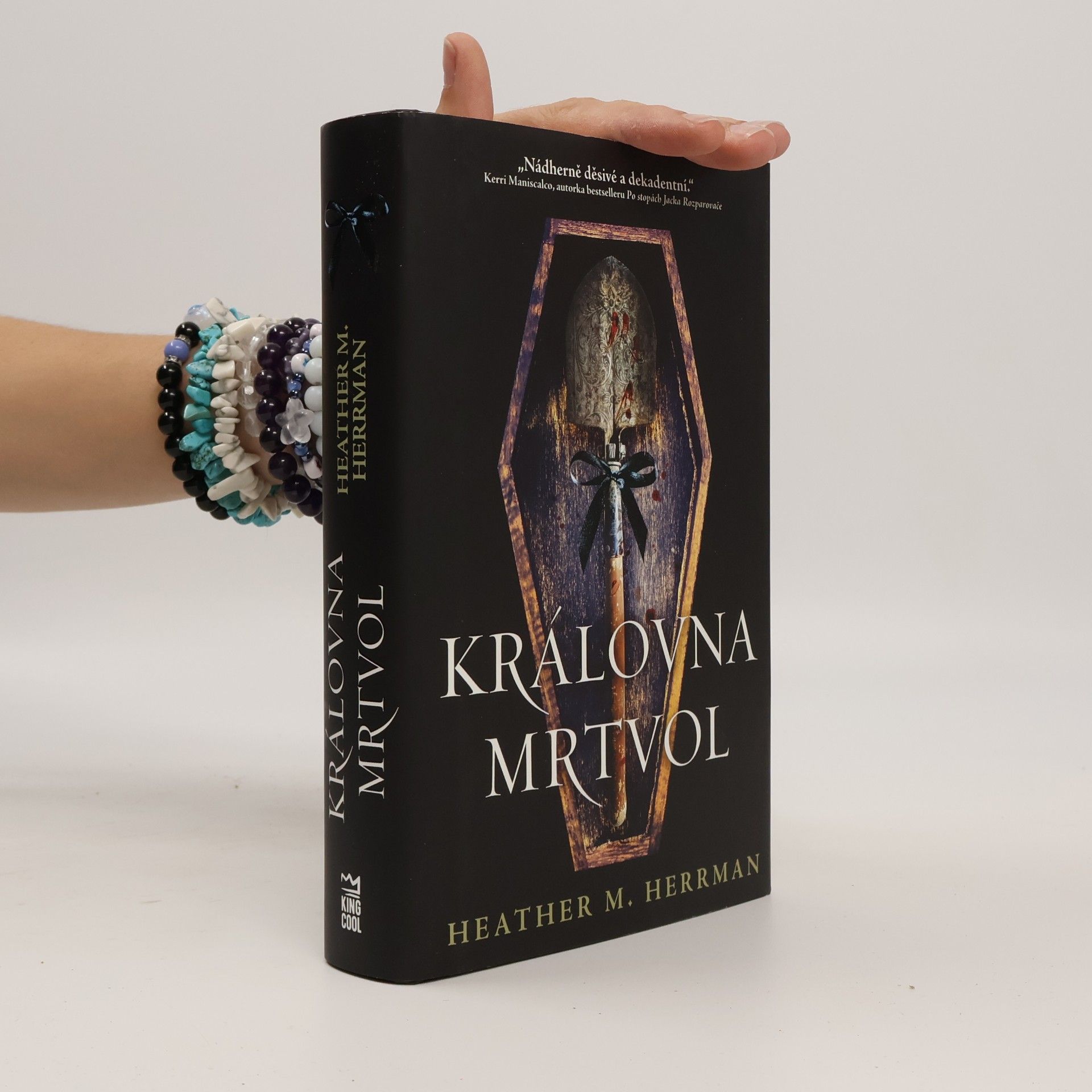 Heather M. Herrman Královna mrtvol