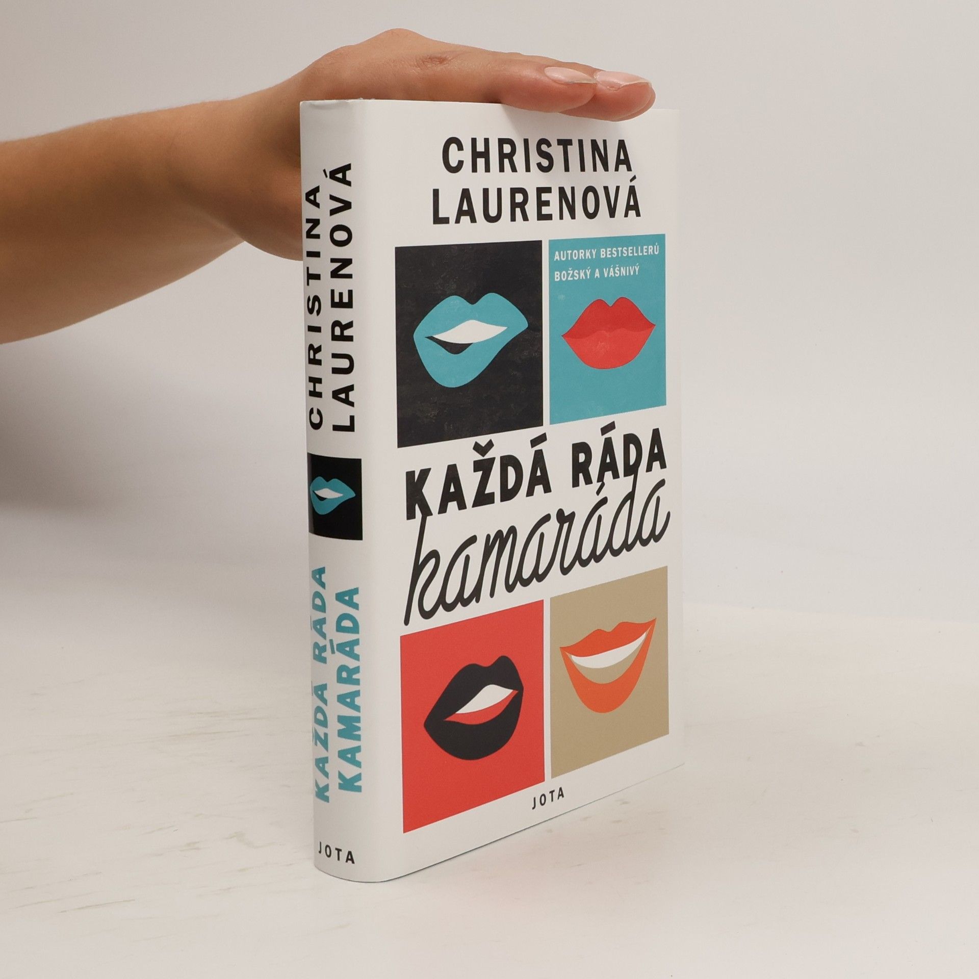 Christina Lauren Každá ráda kamaráda