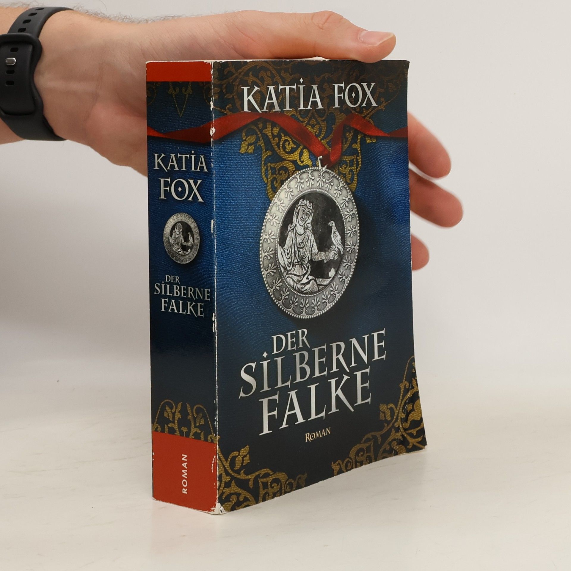 Katia Fox Der Silberne Falke