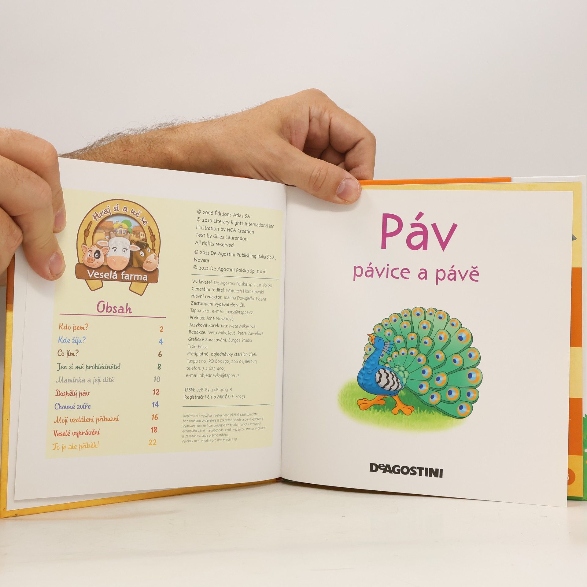 Gilles Laurendon Na dvorku 10. Páv