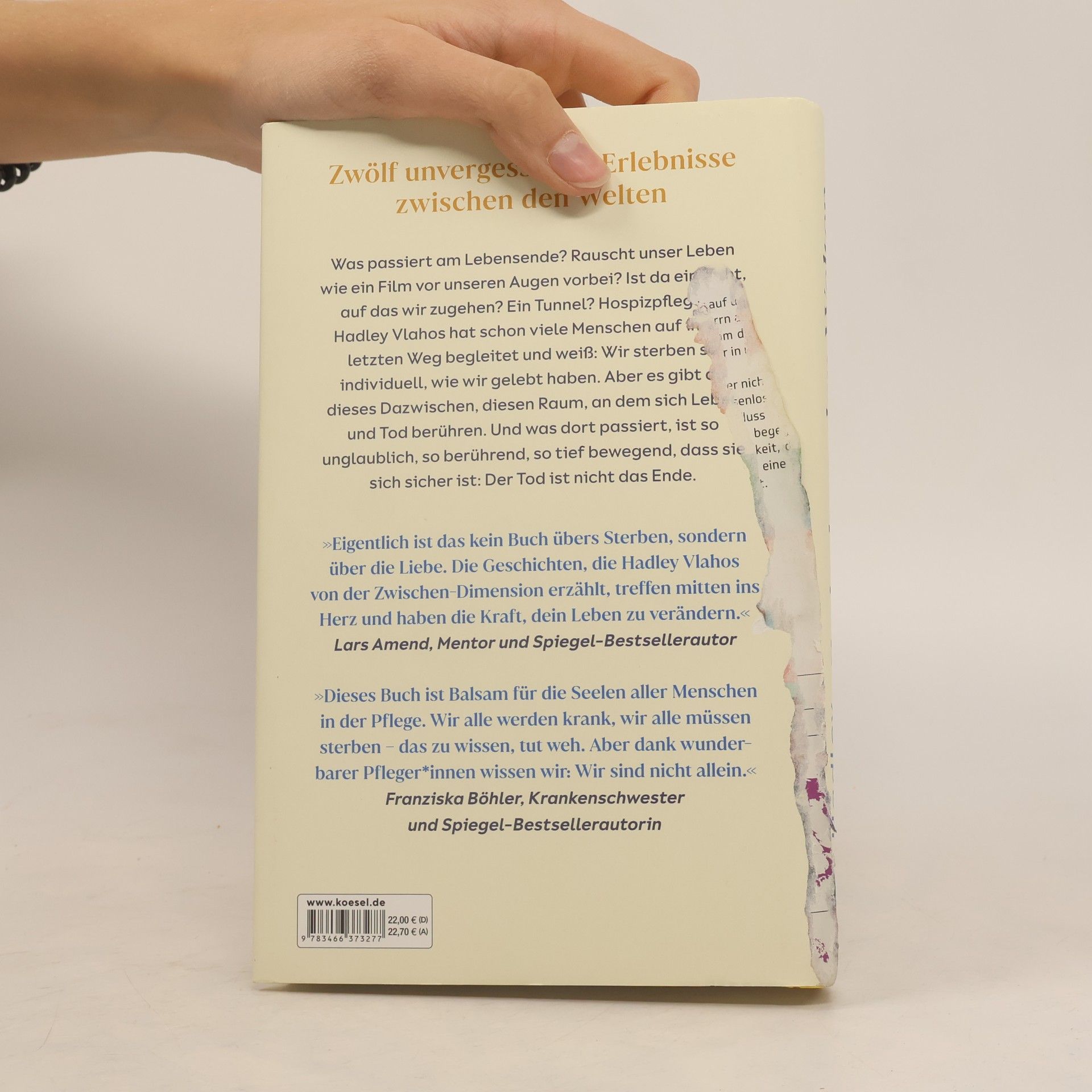 Hadley Vlahos Zwischen den Welten. Was ich als Hospizschwester über die Grenze zwischen Leben und Tod gelernt habe. Zwölf unvergessliche Erlebnisse - Der New-York-Times-Bestseller von @nursehadley