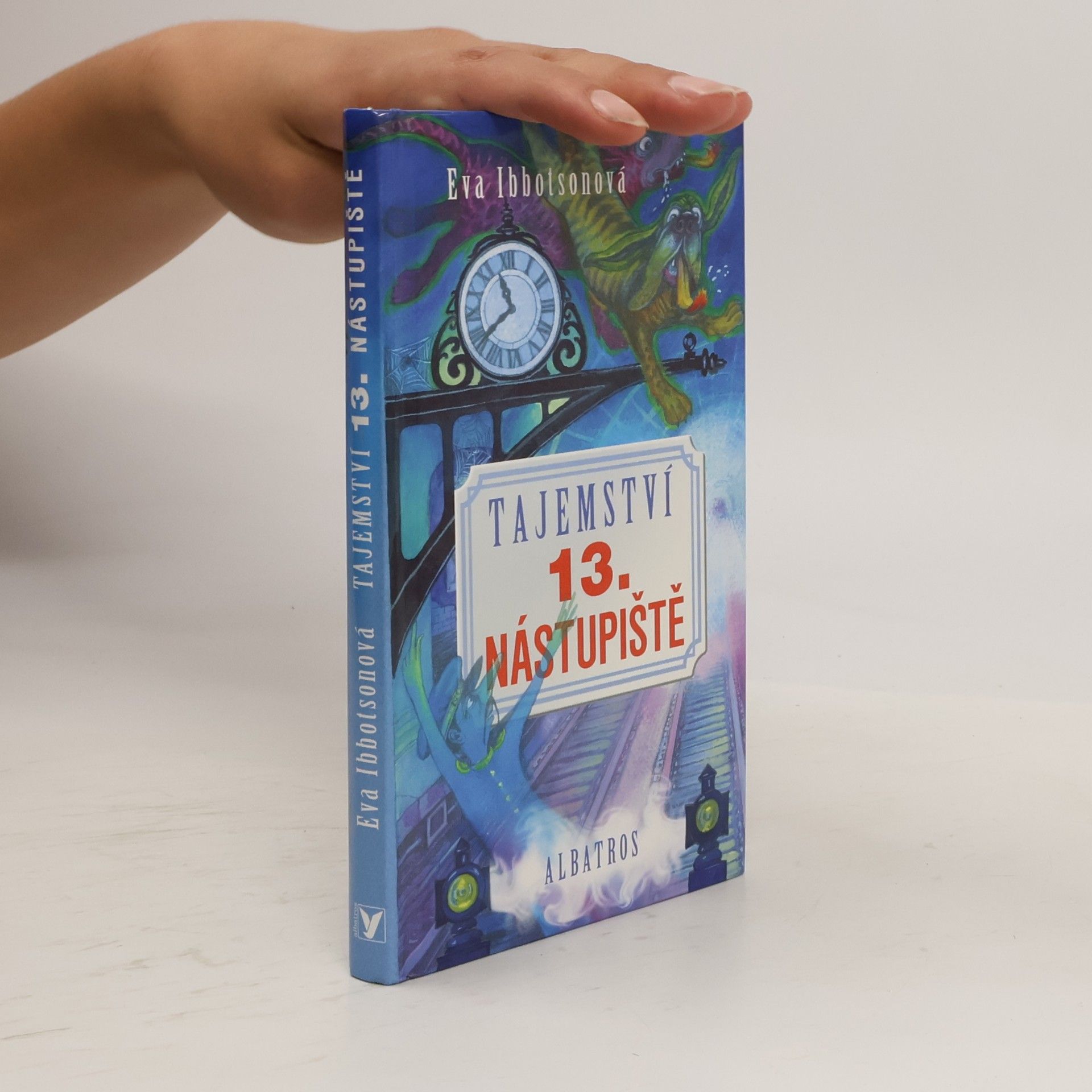 Eva Ibbotson Tajemství 13. nástupiště