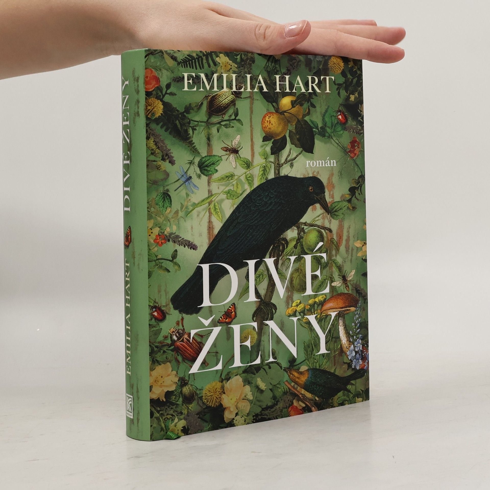 Emilia Hart Divé ženy