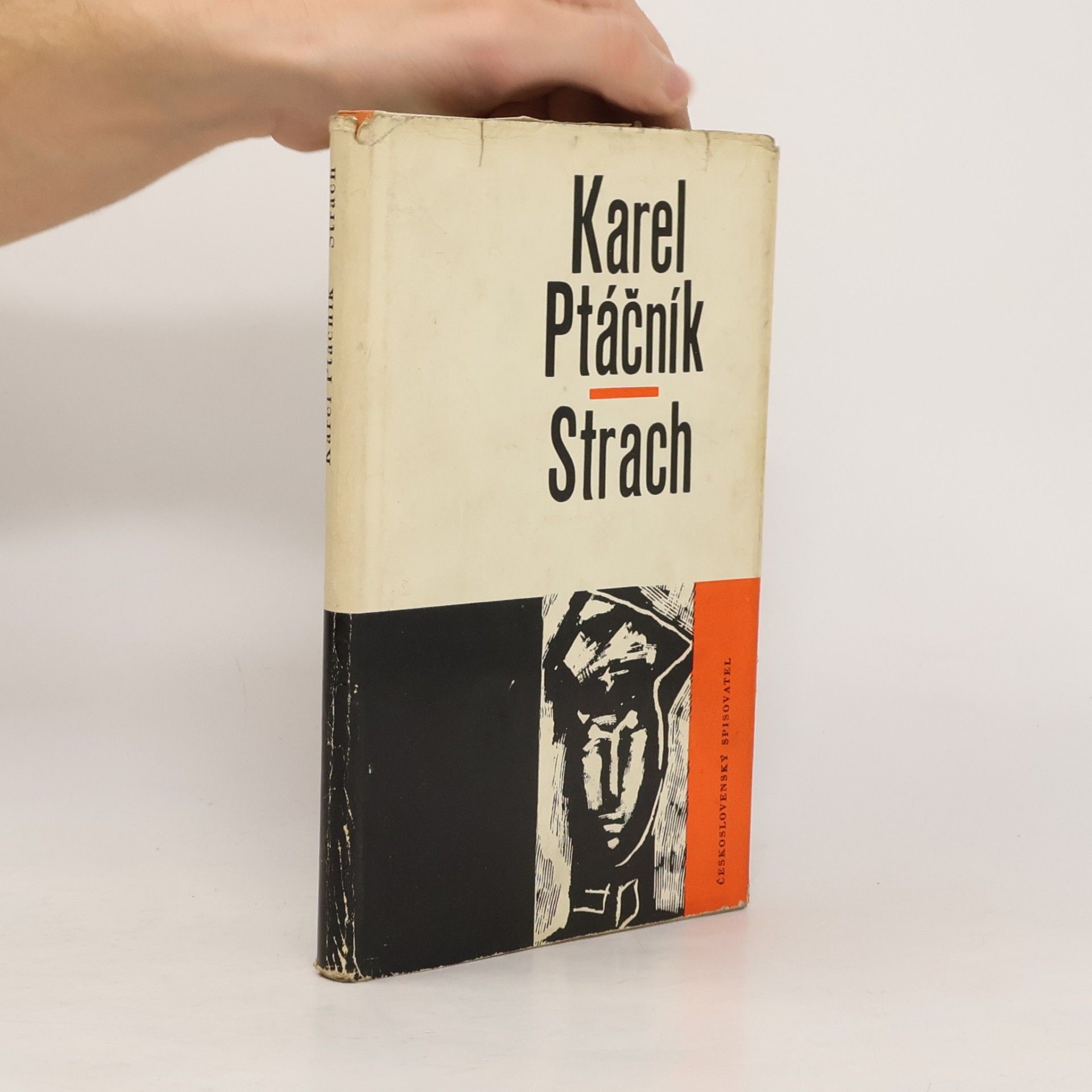 Strach