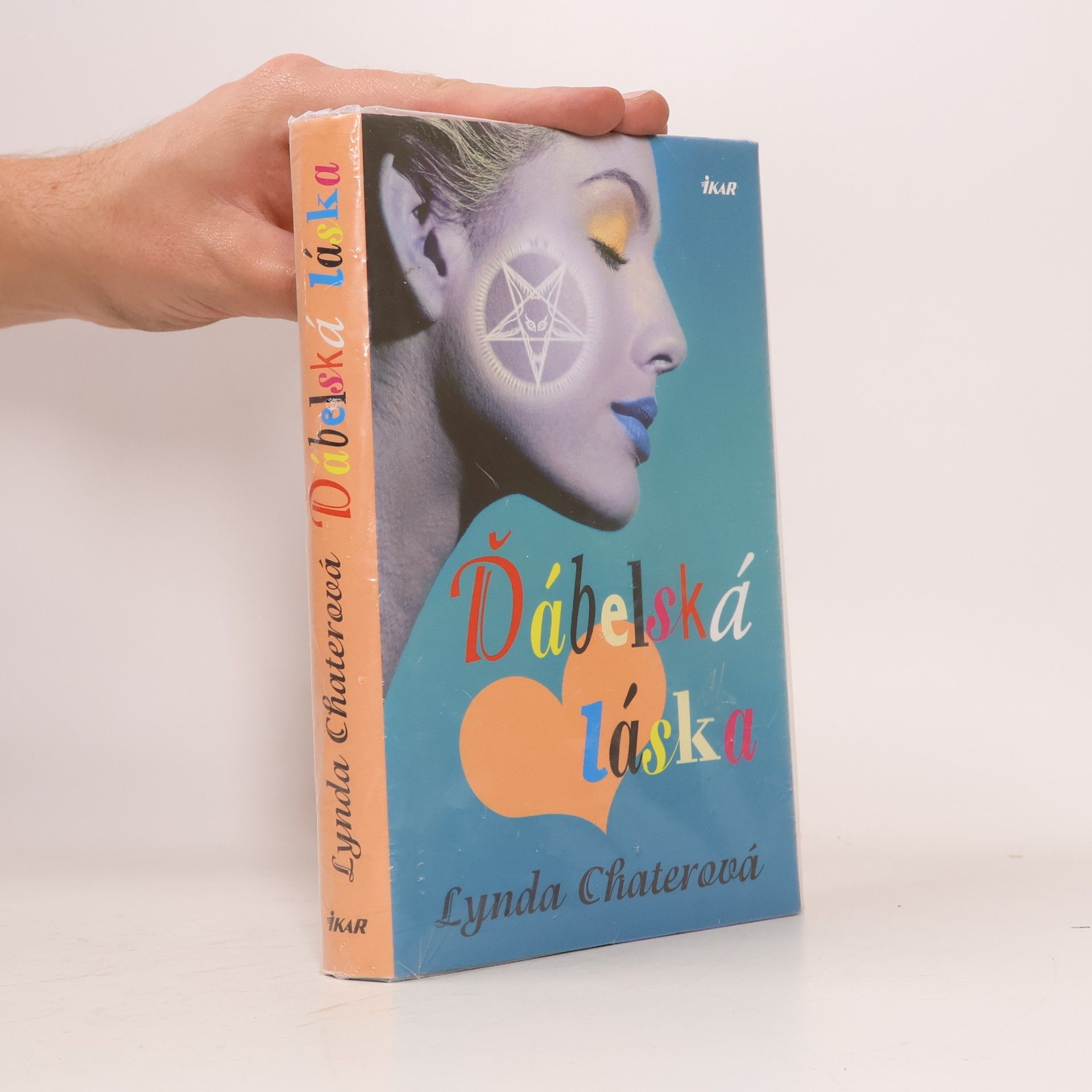 Lynda Chater Ďábelská láska