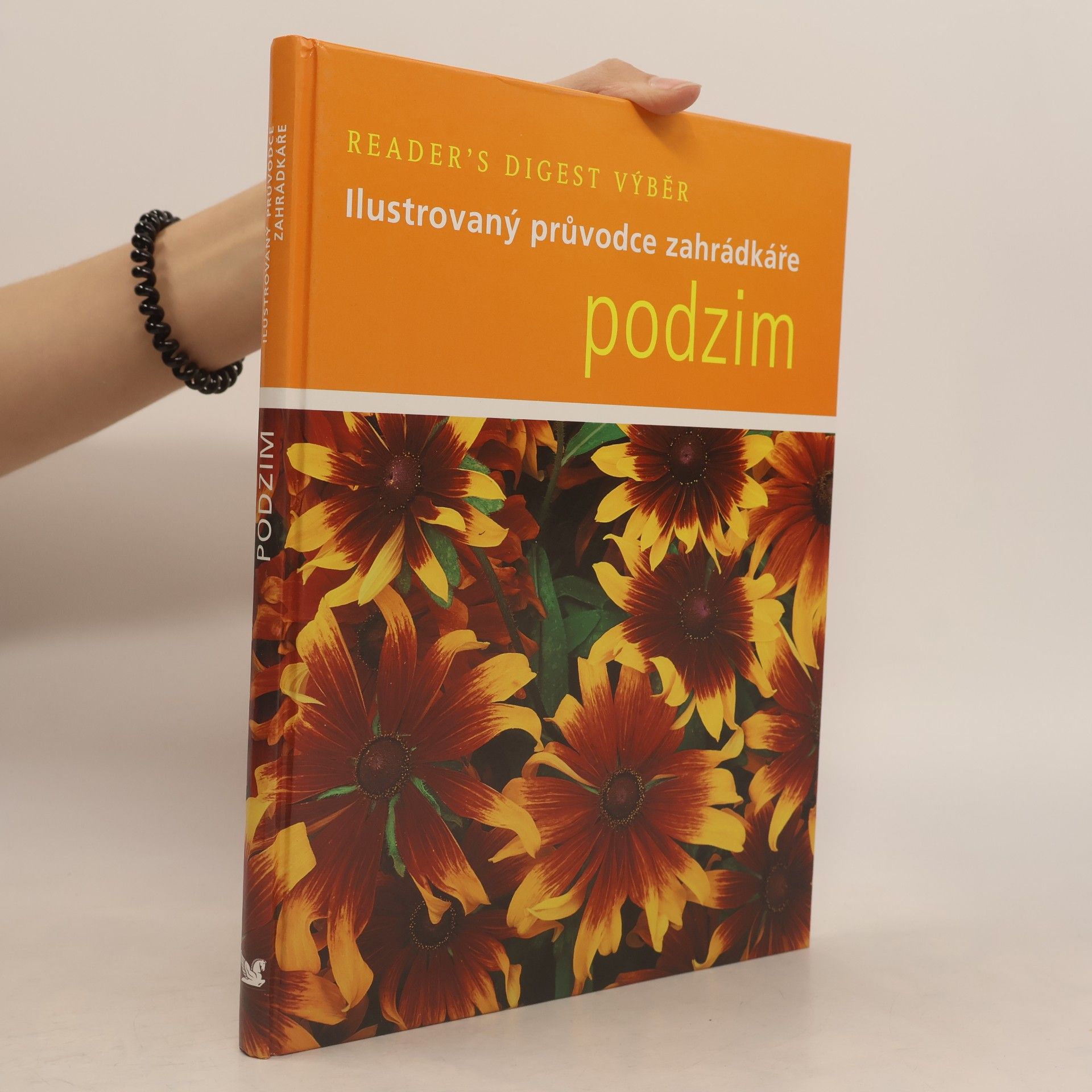 Steve Bradley Podzim. Ilustrovaný průvodce zahrádkáře