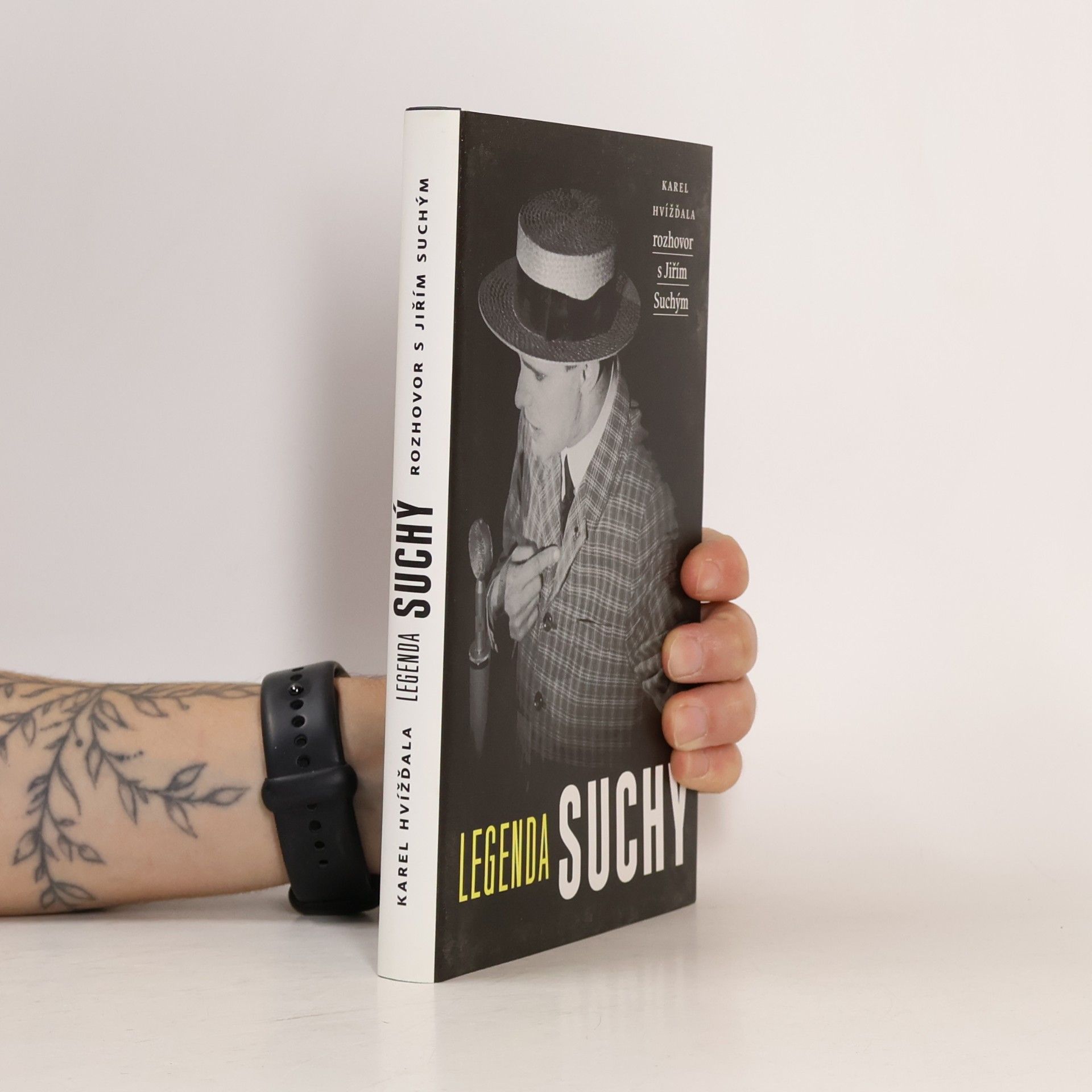 Legenda Suchý : rozhovor s Jiřím Suchým