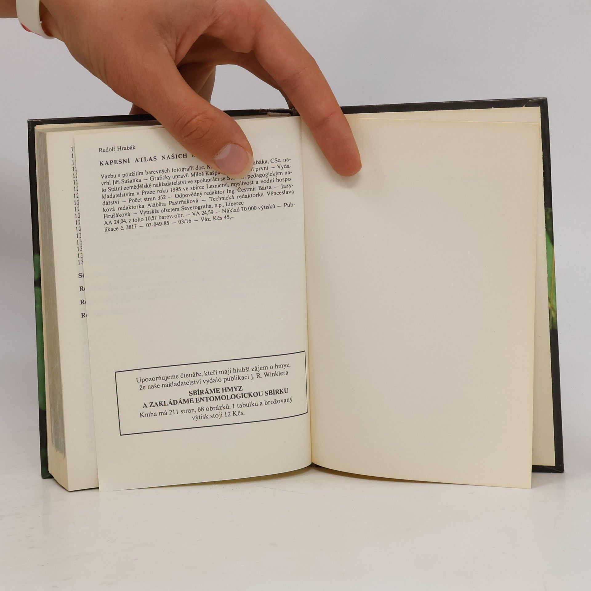 Rudolf Hrabák Kapesní atlas našich motýlů