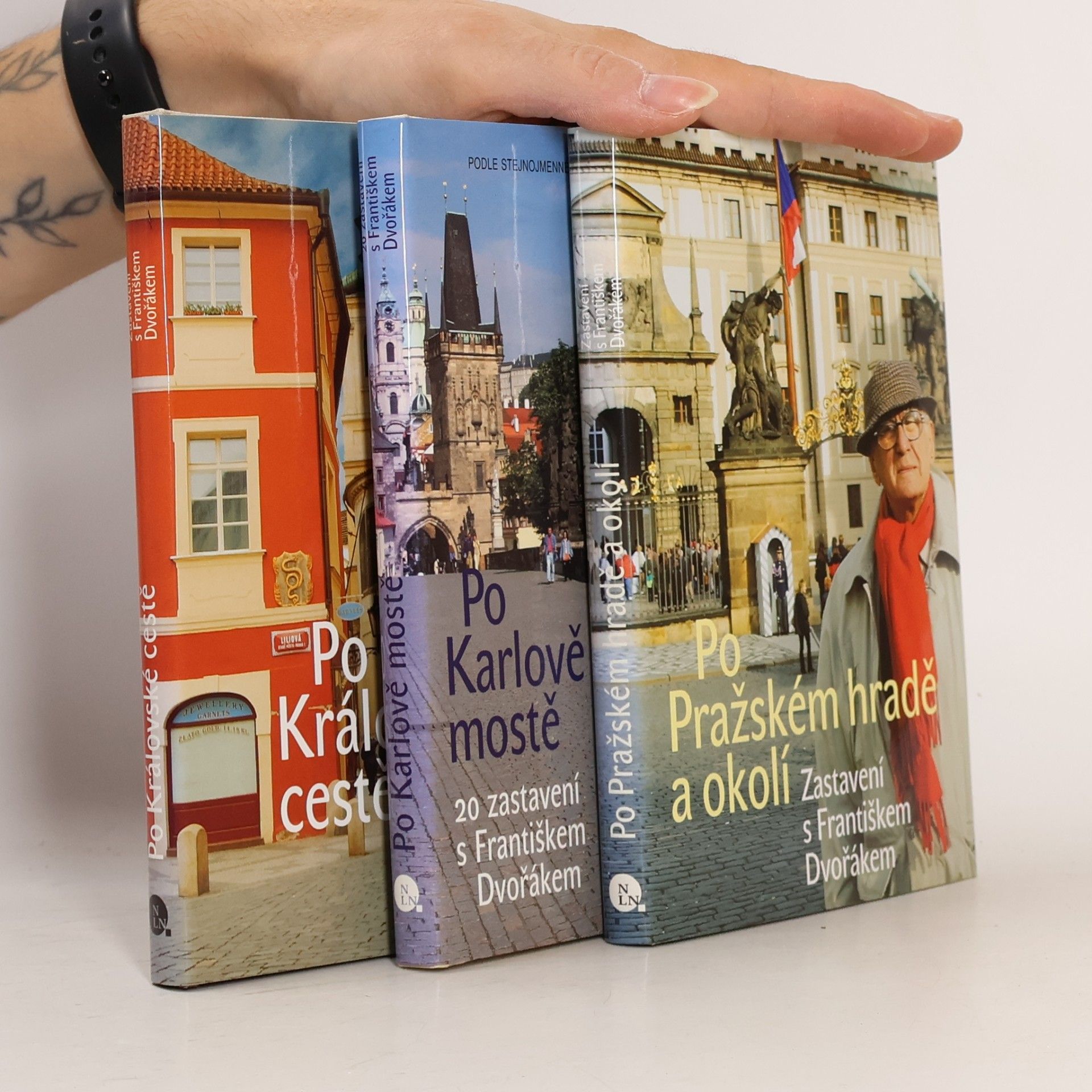 František Dvořák S Františkem Dvořákem po Praze. Karlův most. Královská cesta. Pražský hrad