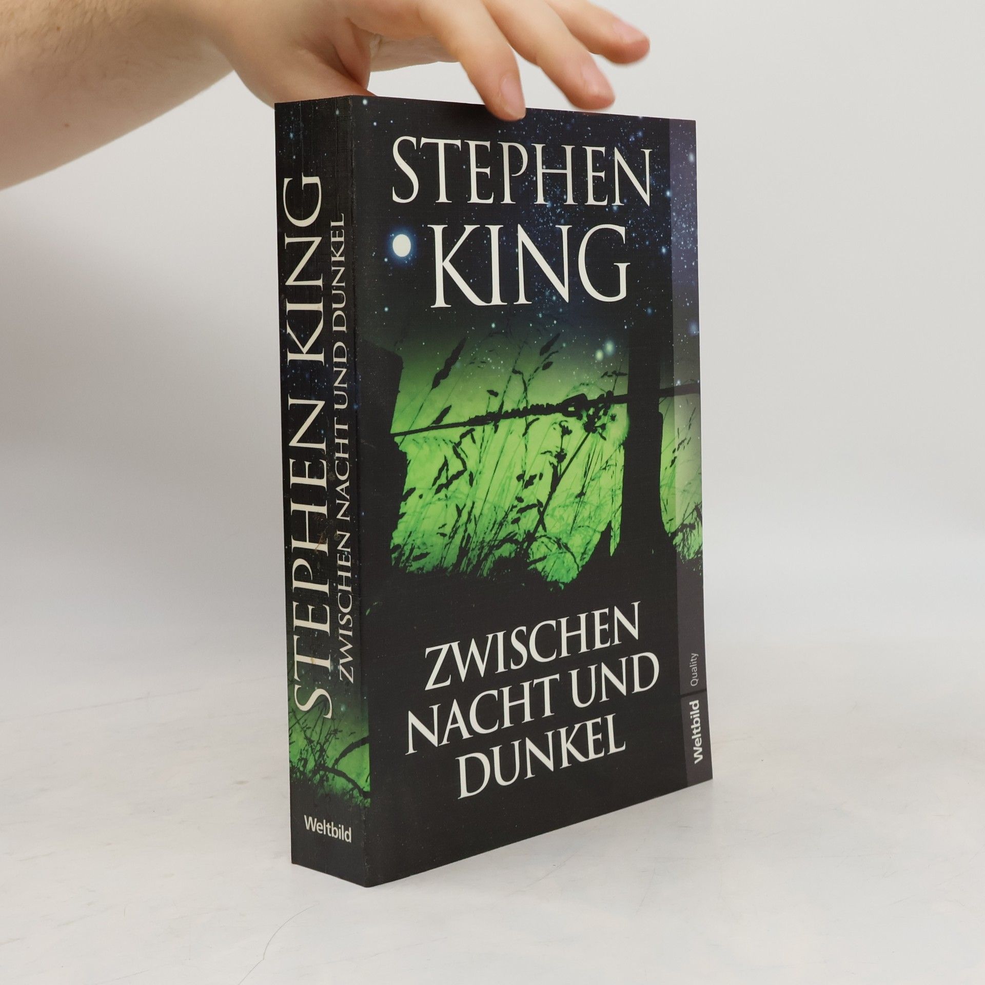 Zwischen Nacht und Dunkel