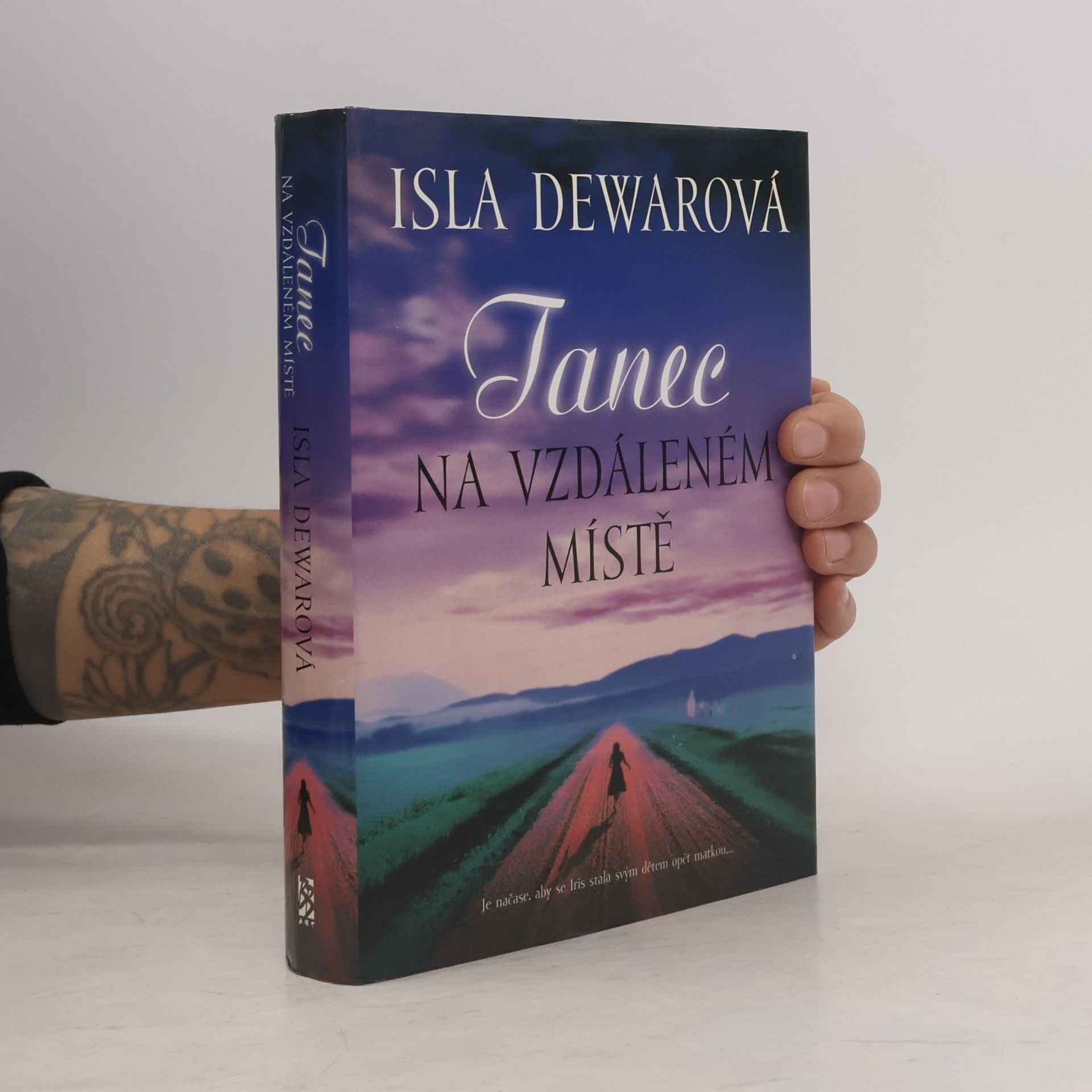 Isla Dewar Tanec na vzdáleném místě