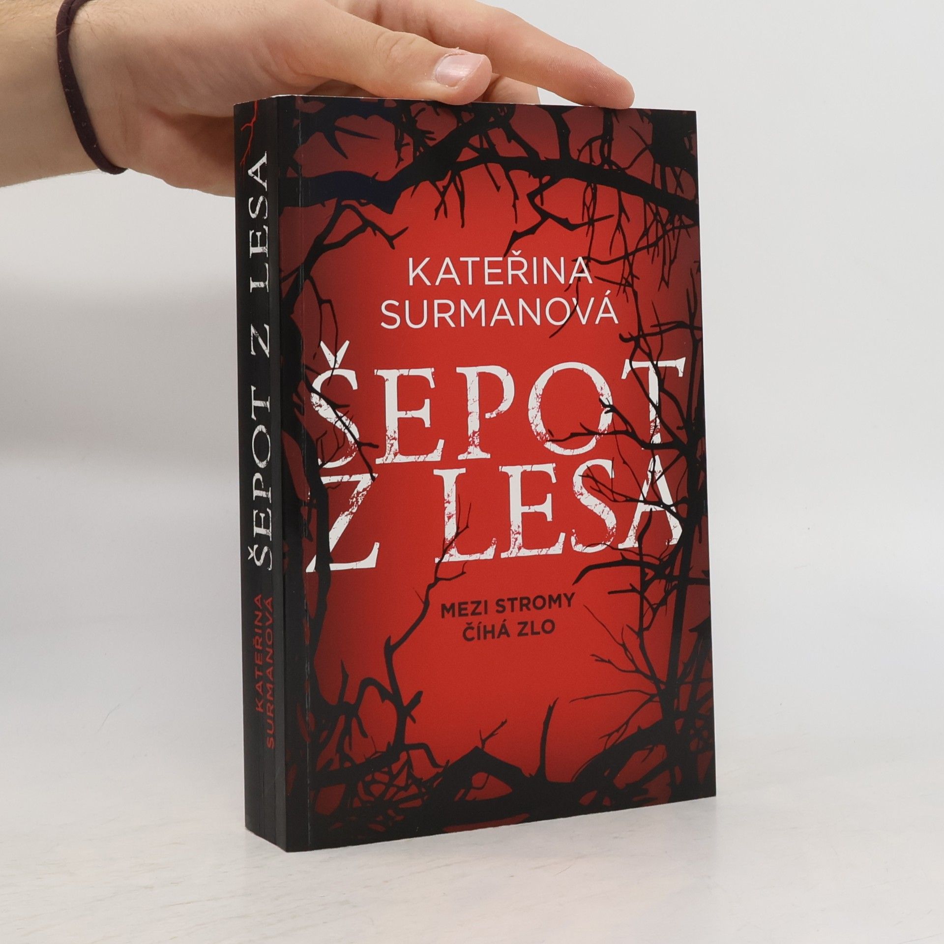 Kateřina Surmanová Šepot z lesa