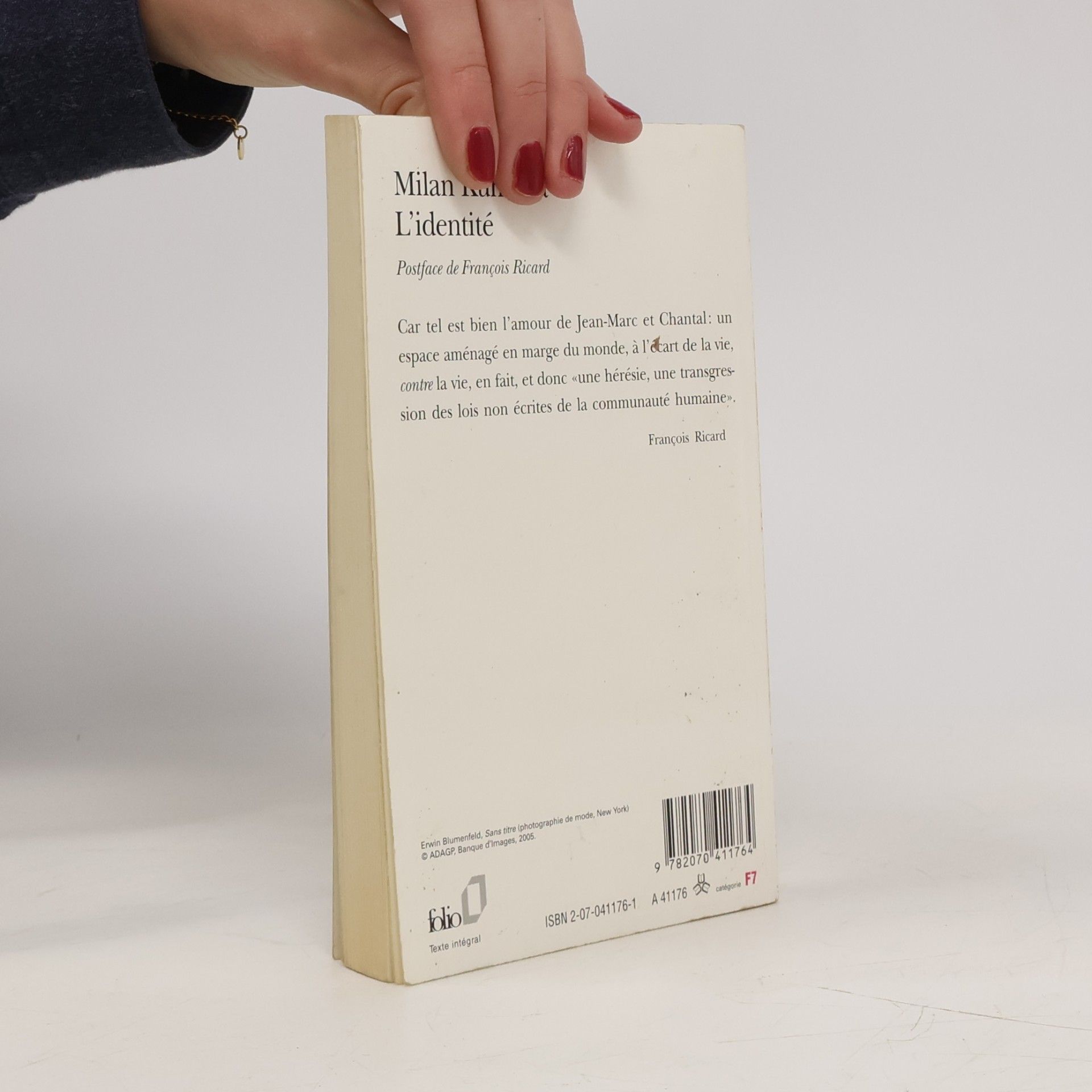 Milan Kundera L' identité