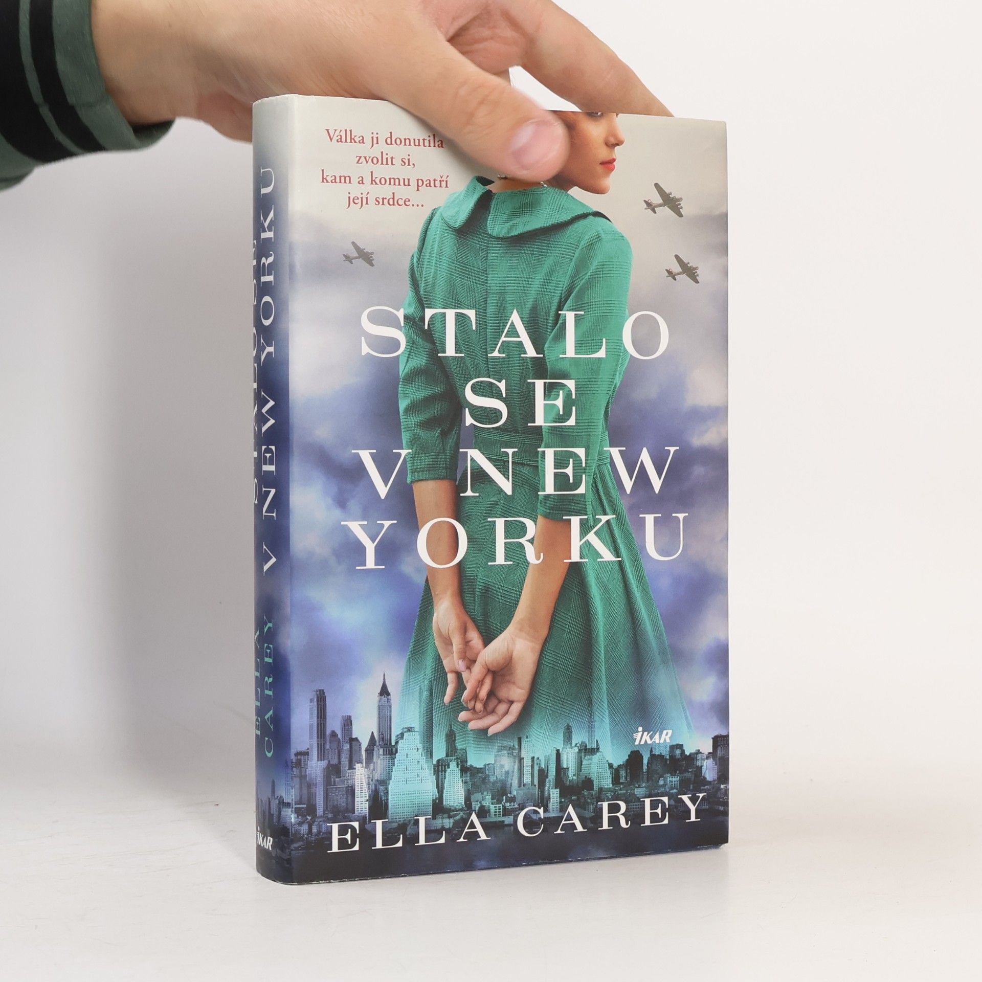 Ella Carey Stalo se v New Yorku