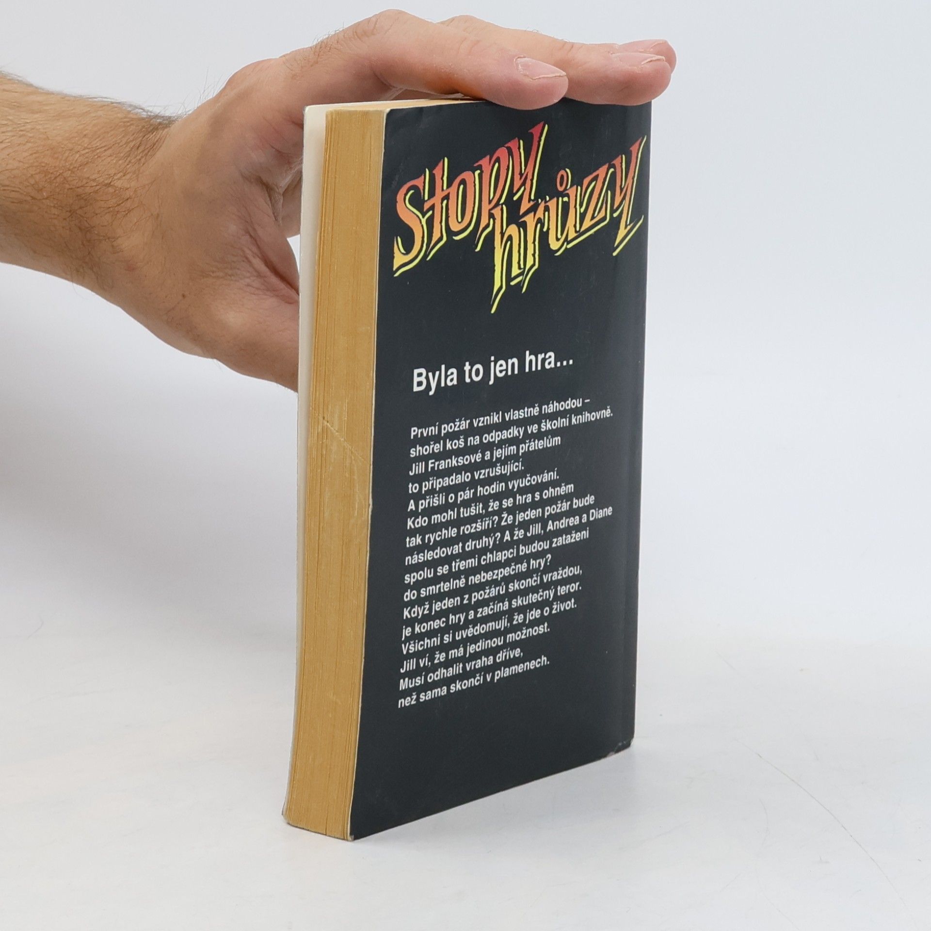 R. L. Stine Hra s ohněm