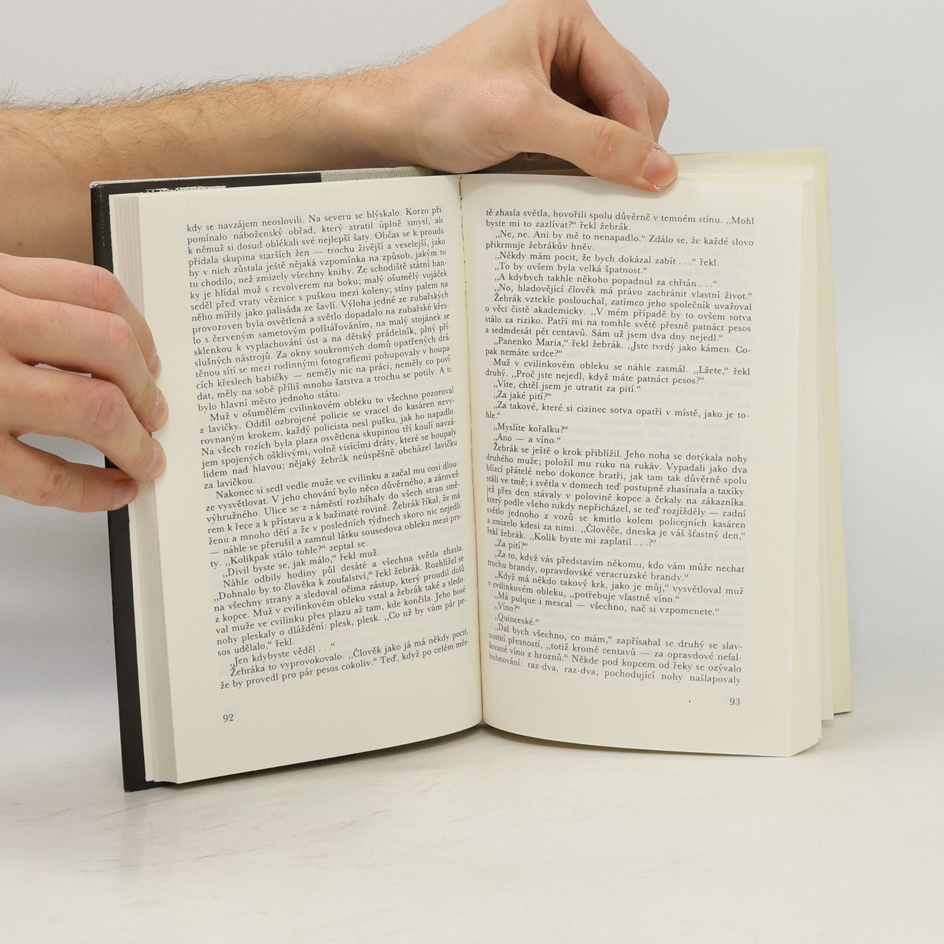 Graham Greene Moc a sláva