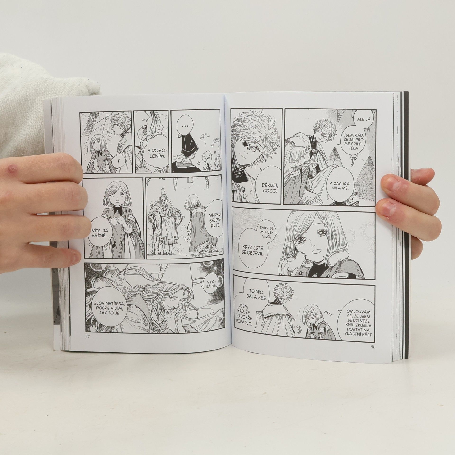 Kamome Shirahama Ateliér špičatých klobouků. 7