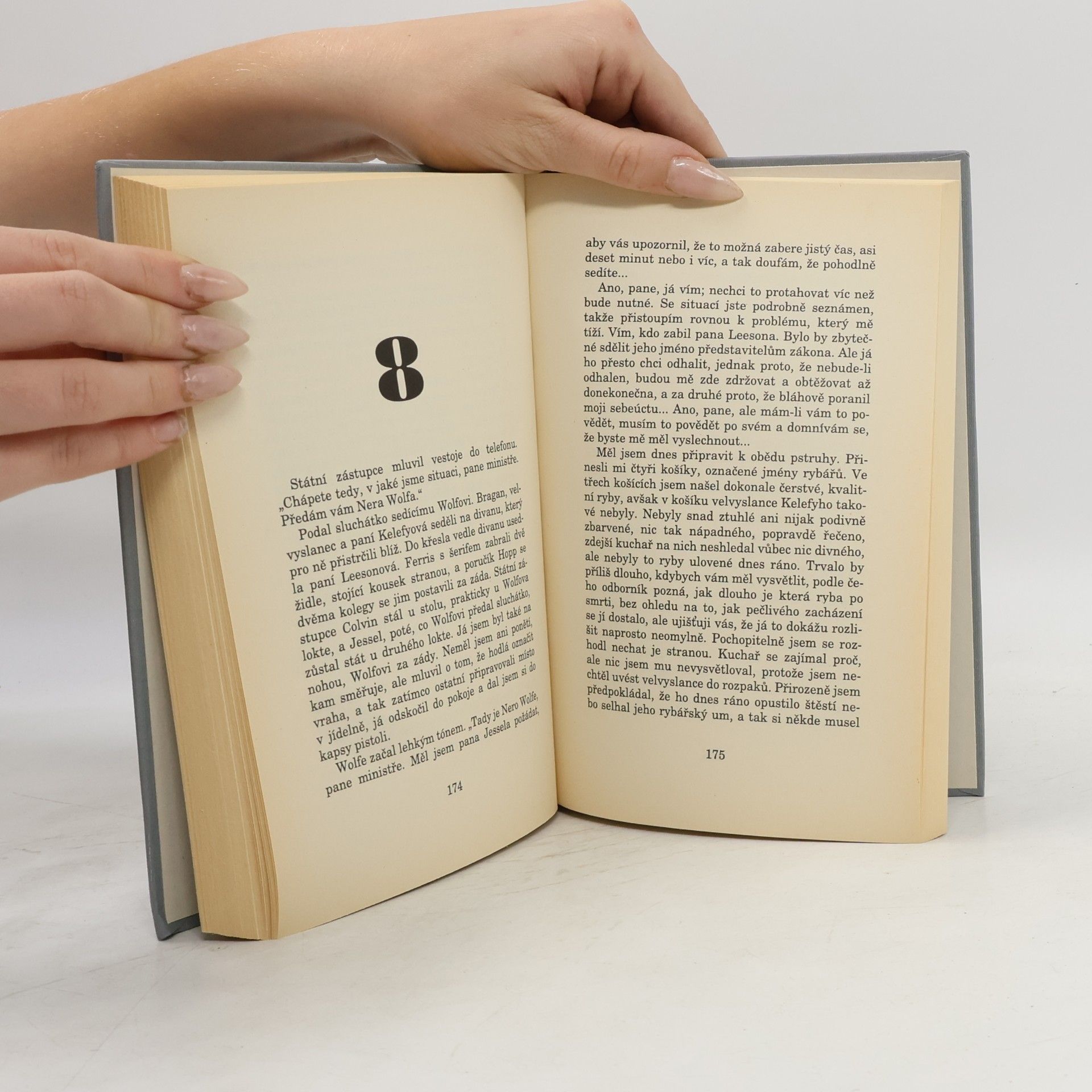 Rex Stout Tři kandidáti na elektrické křeslo