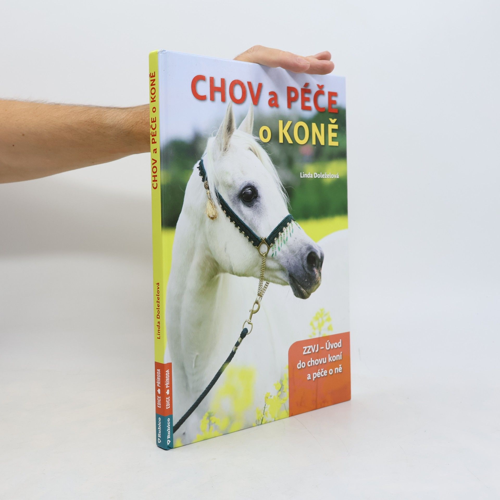 Linda Doleželová Chov a péče o koně