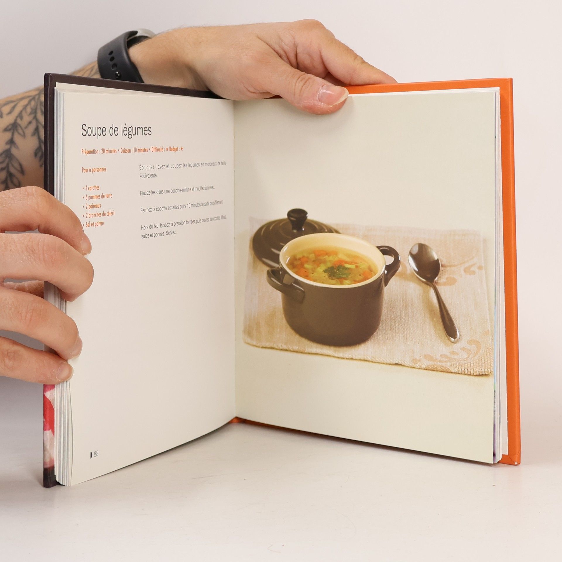 Sylvie Ai͏̈t-Ali Délicieuses recettes de soupes