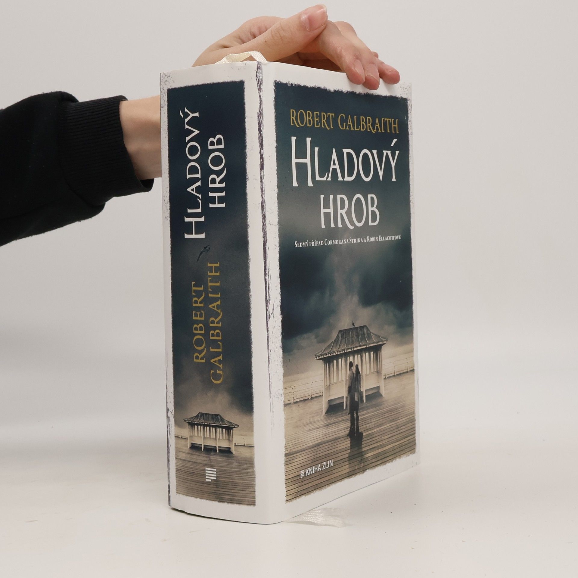 Joanne K. Rowlingová Hladový hrob
