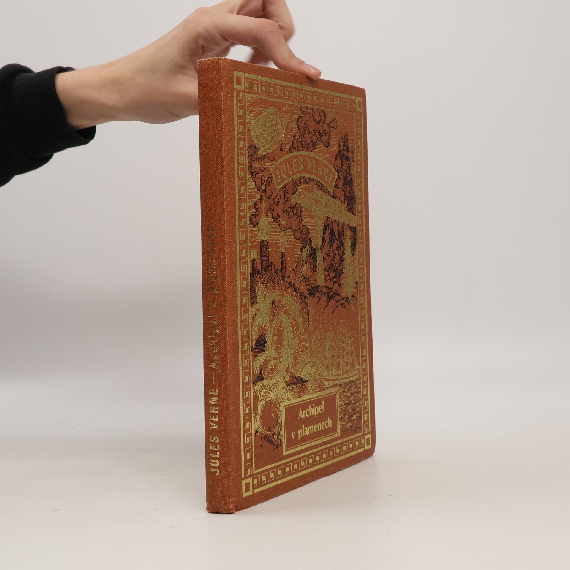 Jules Verne Archipel v plamenech