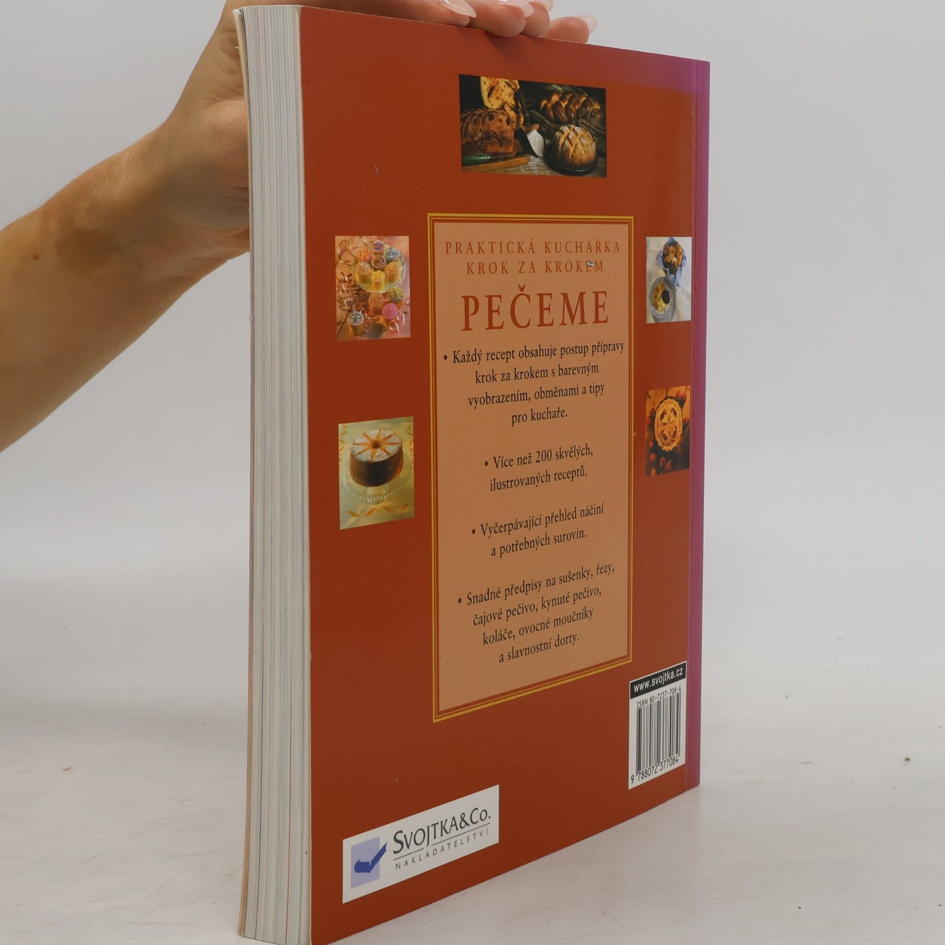 Carole Clements Pečeme : praktická kuchařka krok za krokem