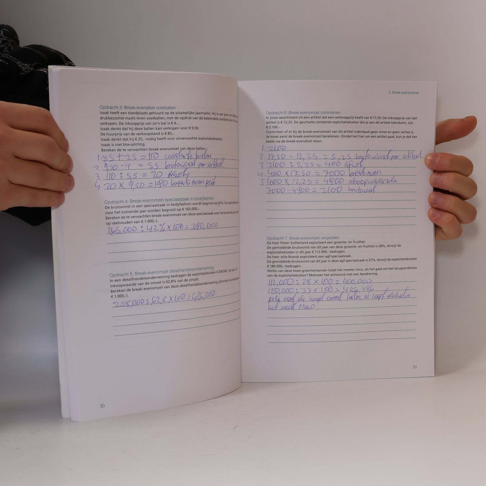 G. Duijzings Klantgericht: Bedrijfseconomisch rekenen in de retail 2 niveau 4