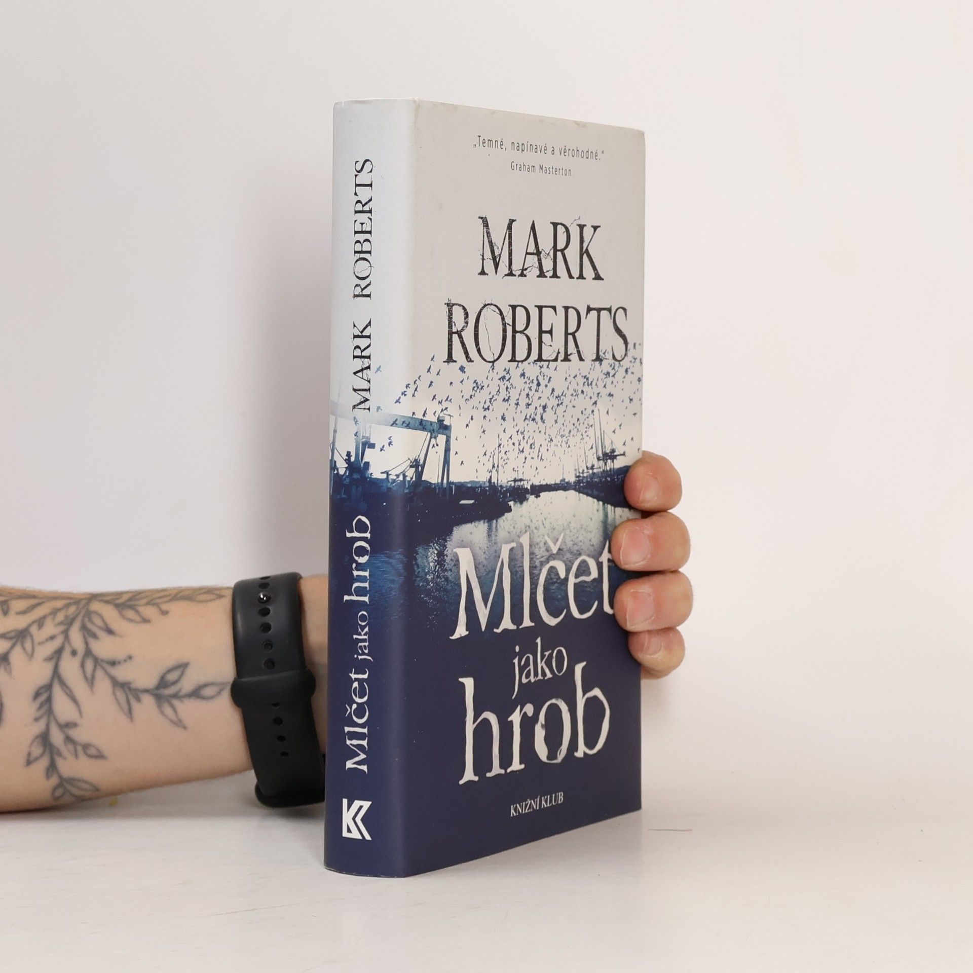 Mark Roberts Mlčet jako hrob