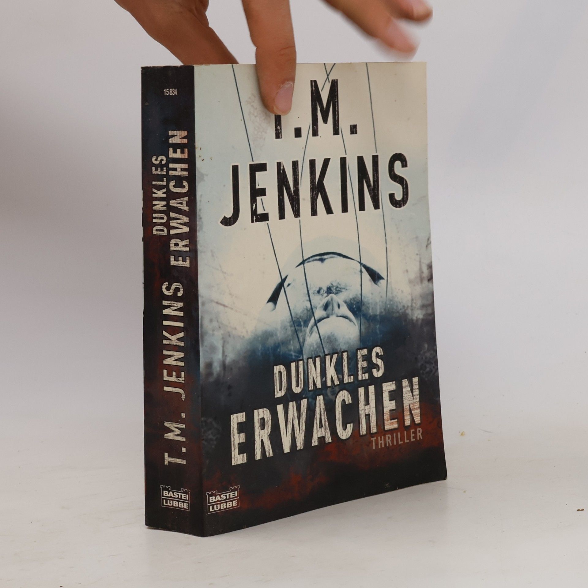 Dr. Holger Hanowell Dunkles Erwachen. Thriller
