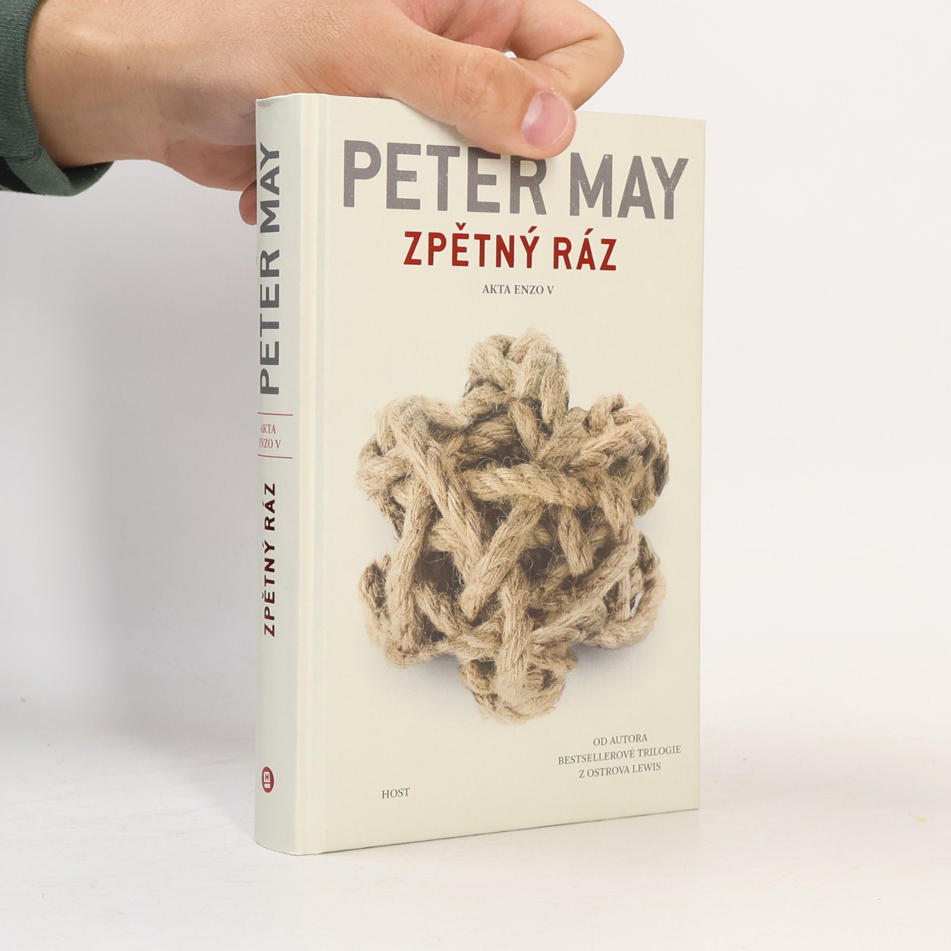 Peter May Zpětný ráz